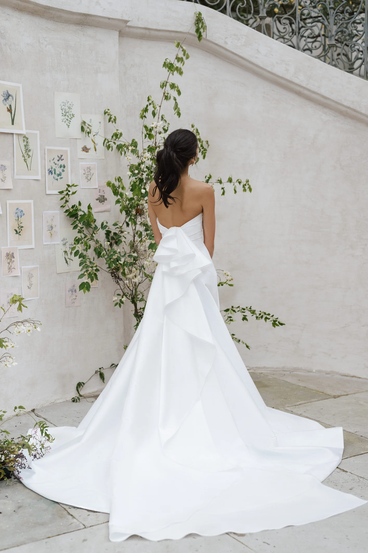 Chambers Watteau Train