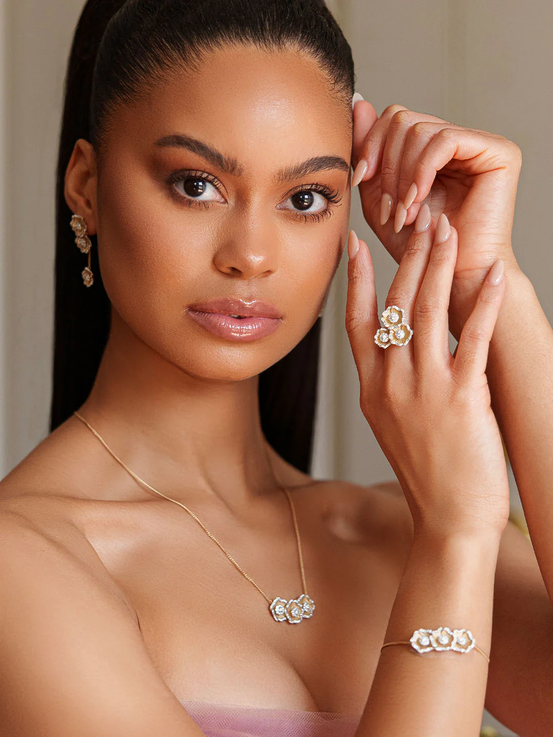 Halo Flower Yellow Gold Ring