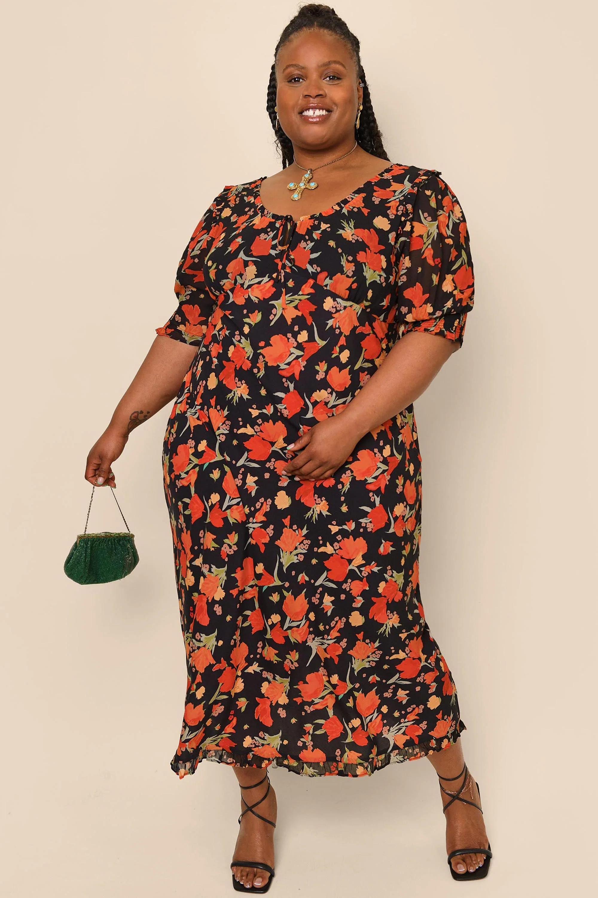 Sathya - Floral Black