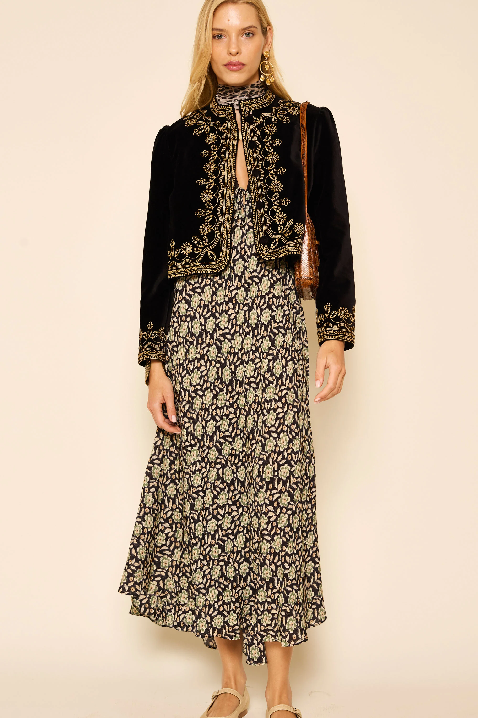 Amina - Carnation Olive