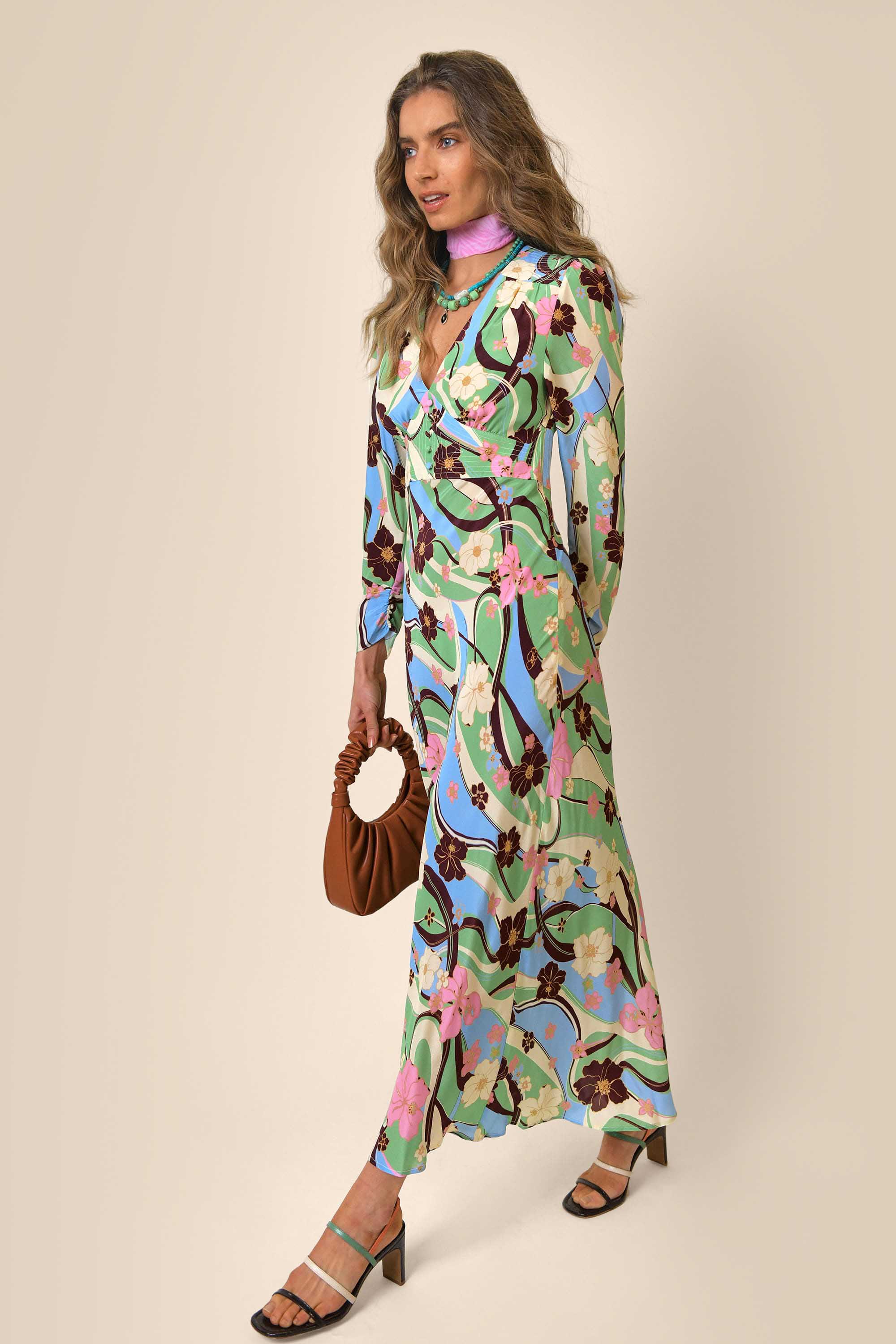 Selma - Tropical Hibiscus Wave