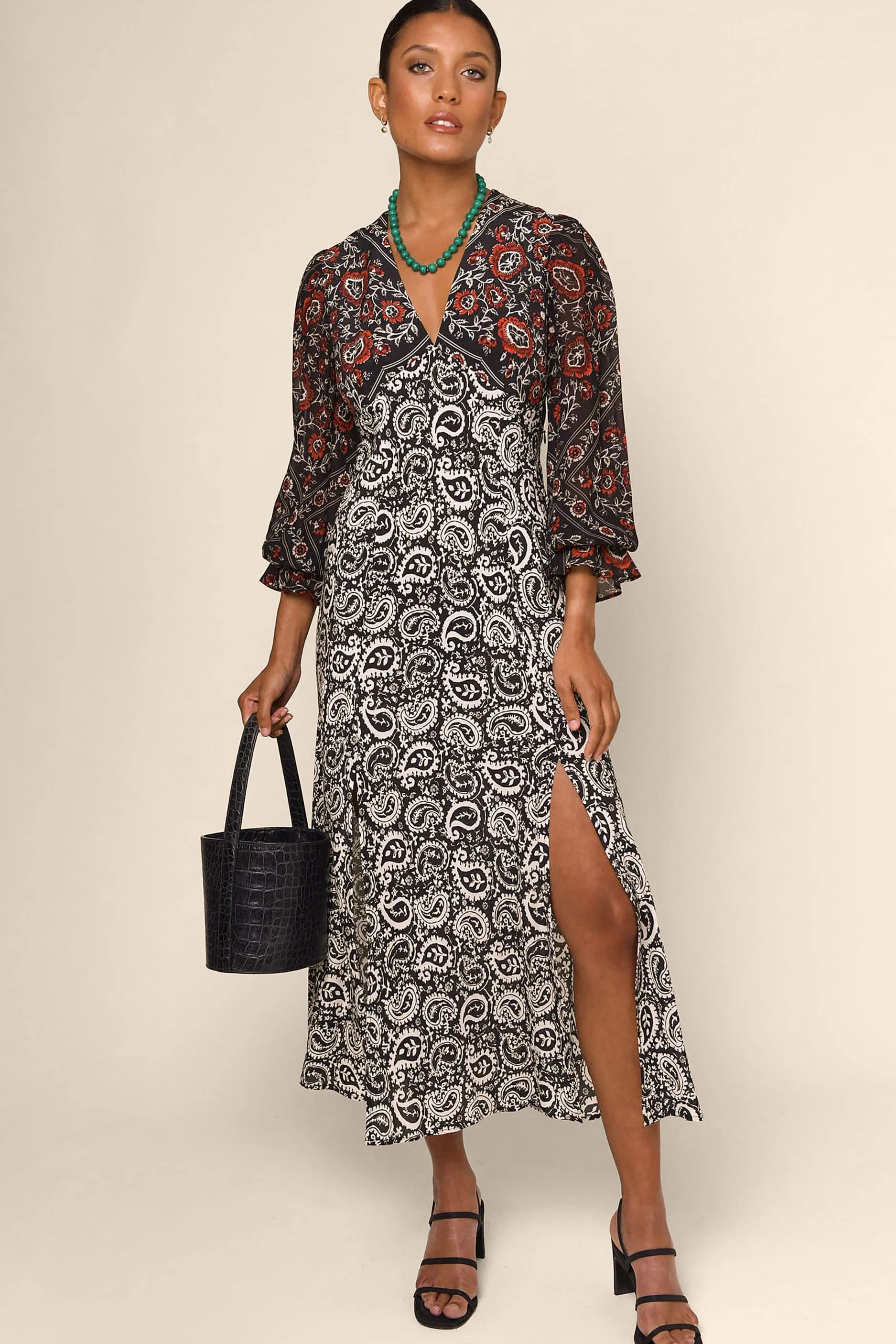 Aoife - Paisley Scarf Mix