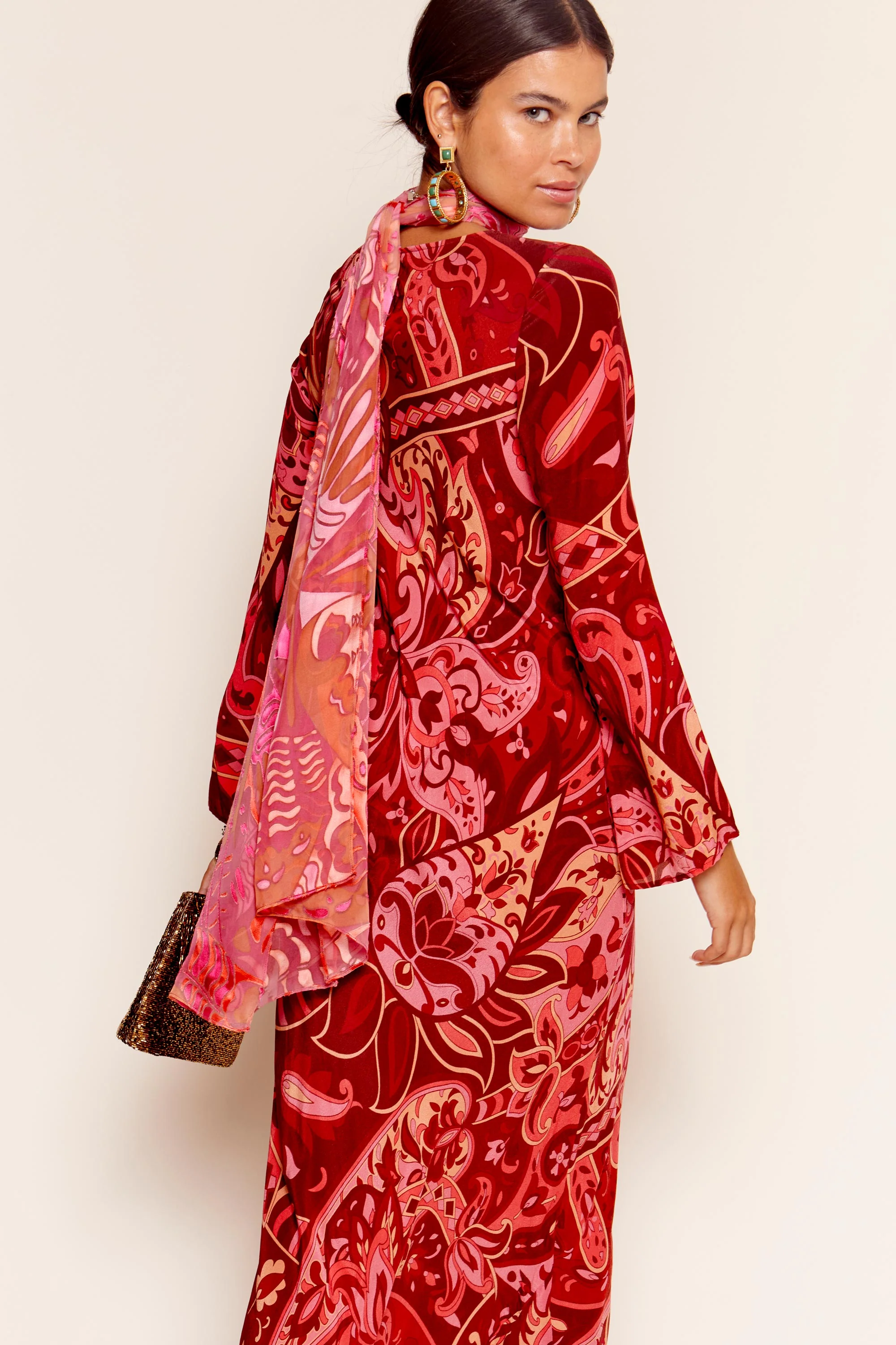 julien - butterfly devore pink