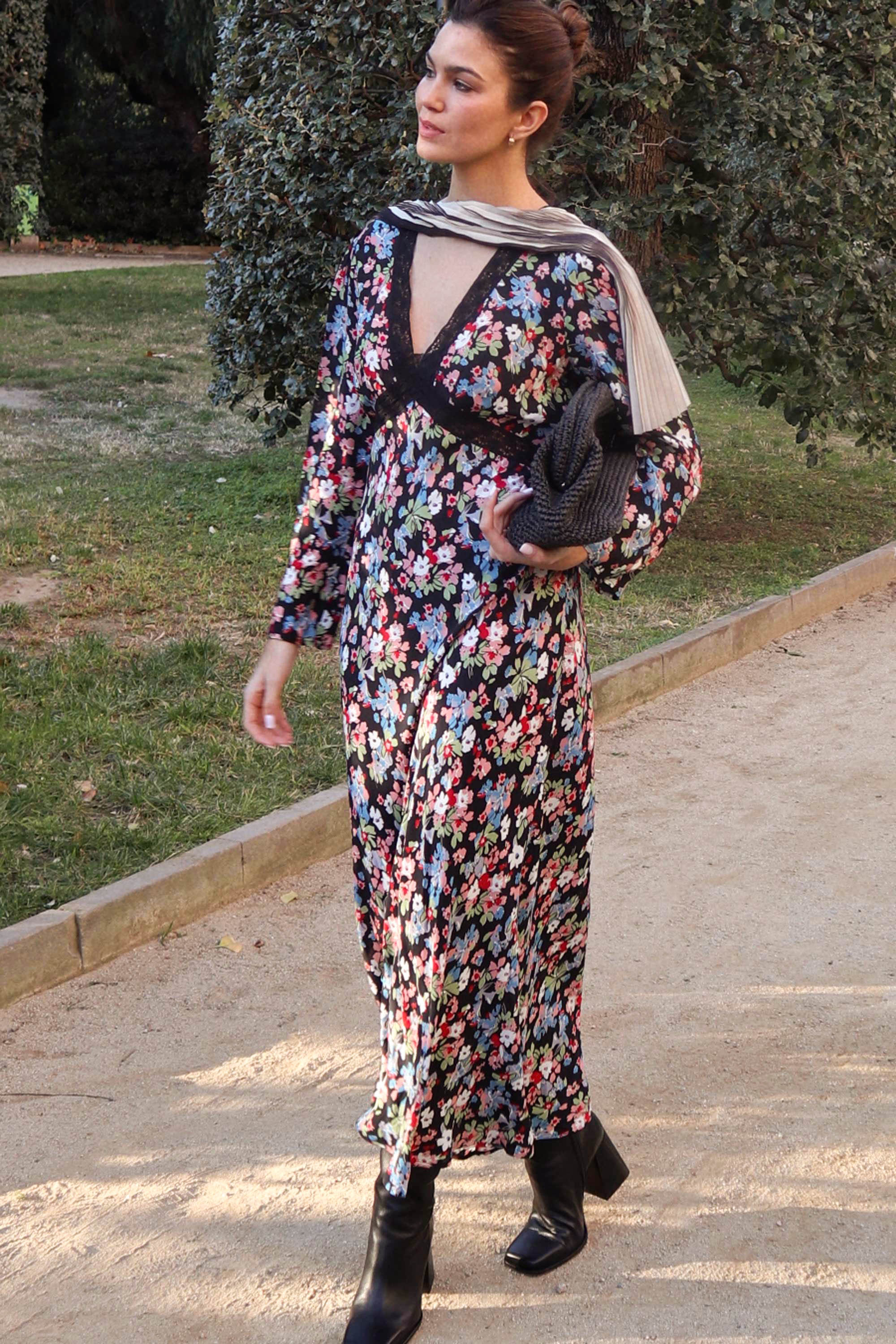 Debra - Margaux Black