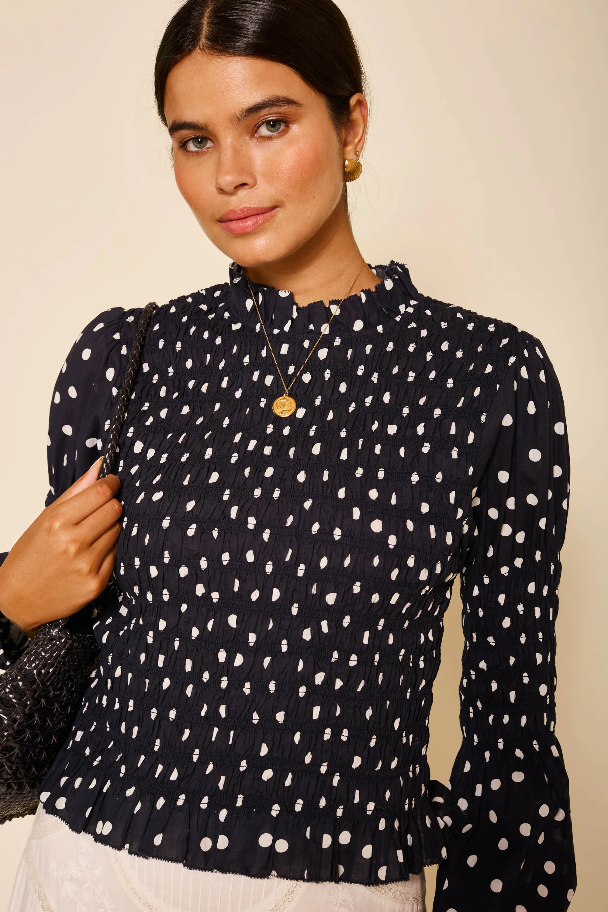 Gardenia  -  Bohemia Spot Deep Navy