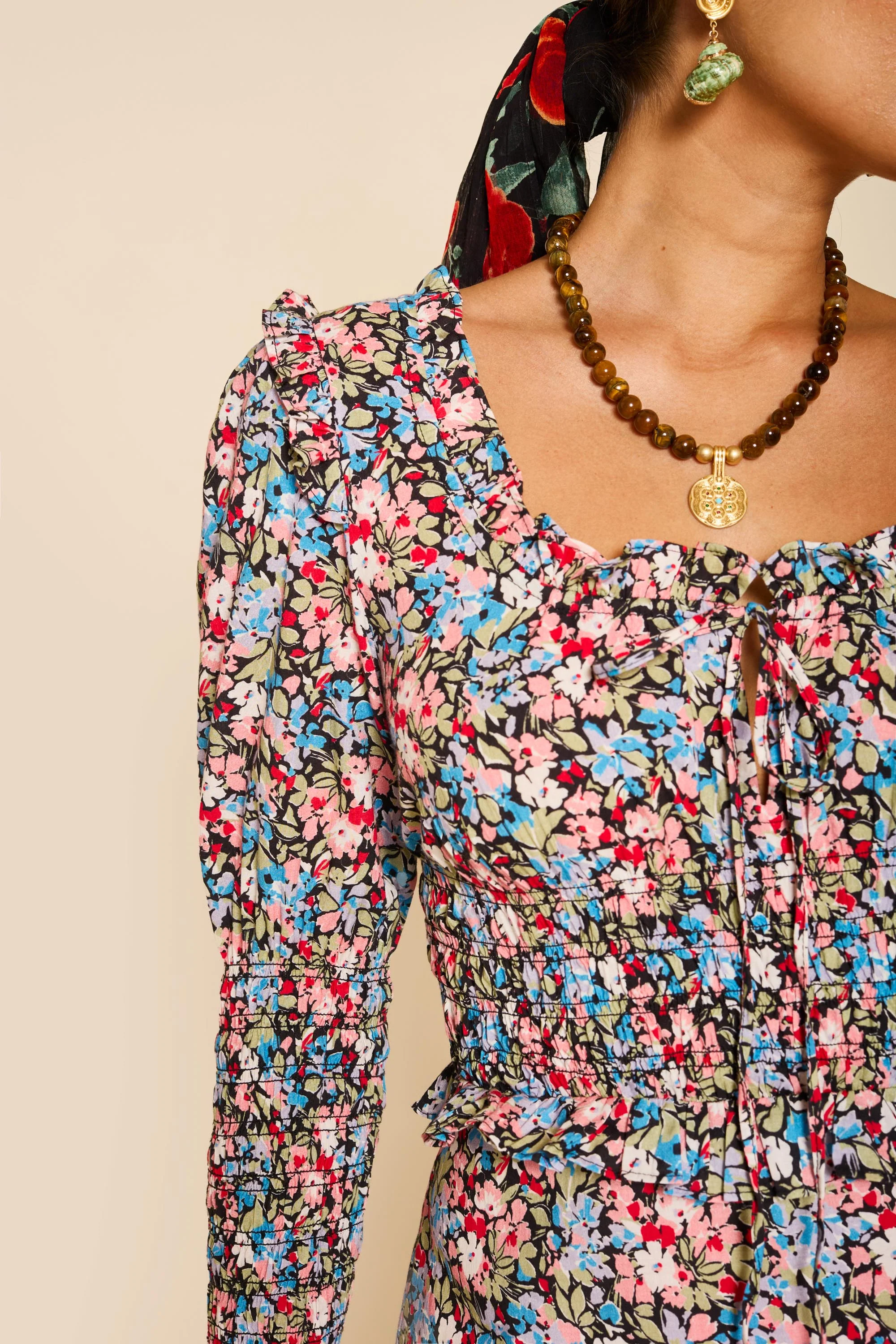 Bekki  -  Margaux Black