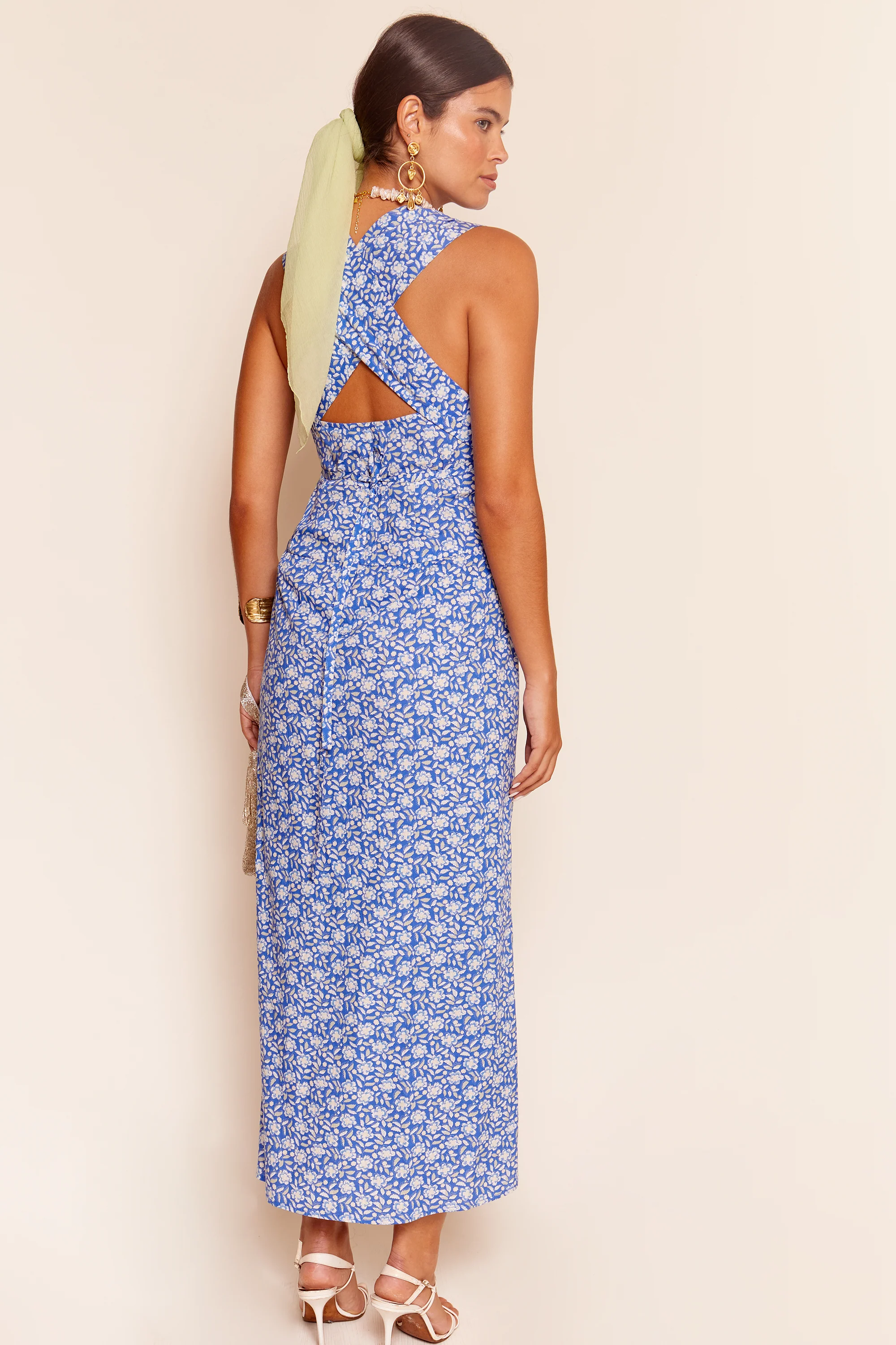 Lillianne - Carnation Blue