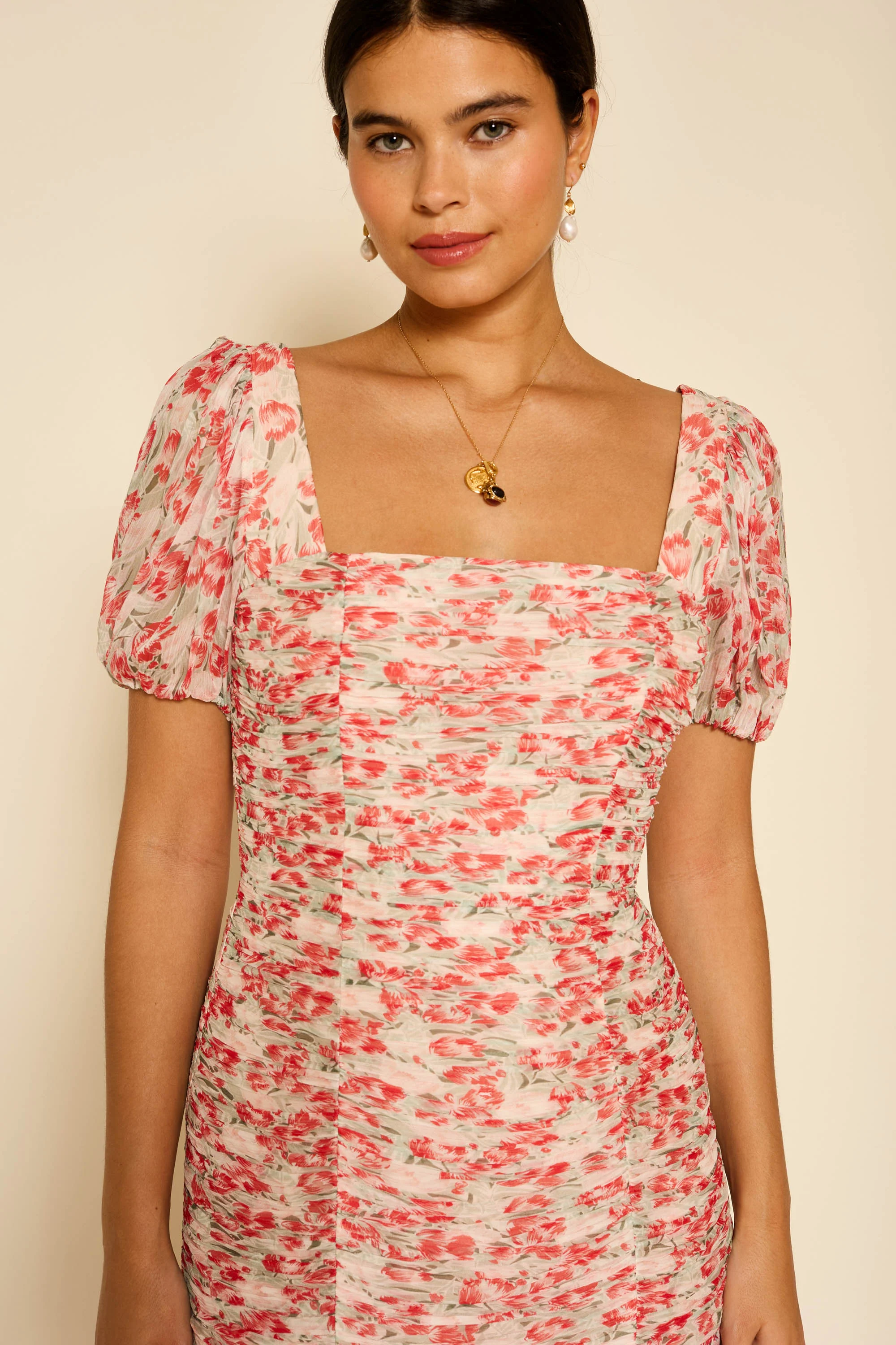 Leyane - Tulip Fields Red