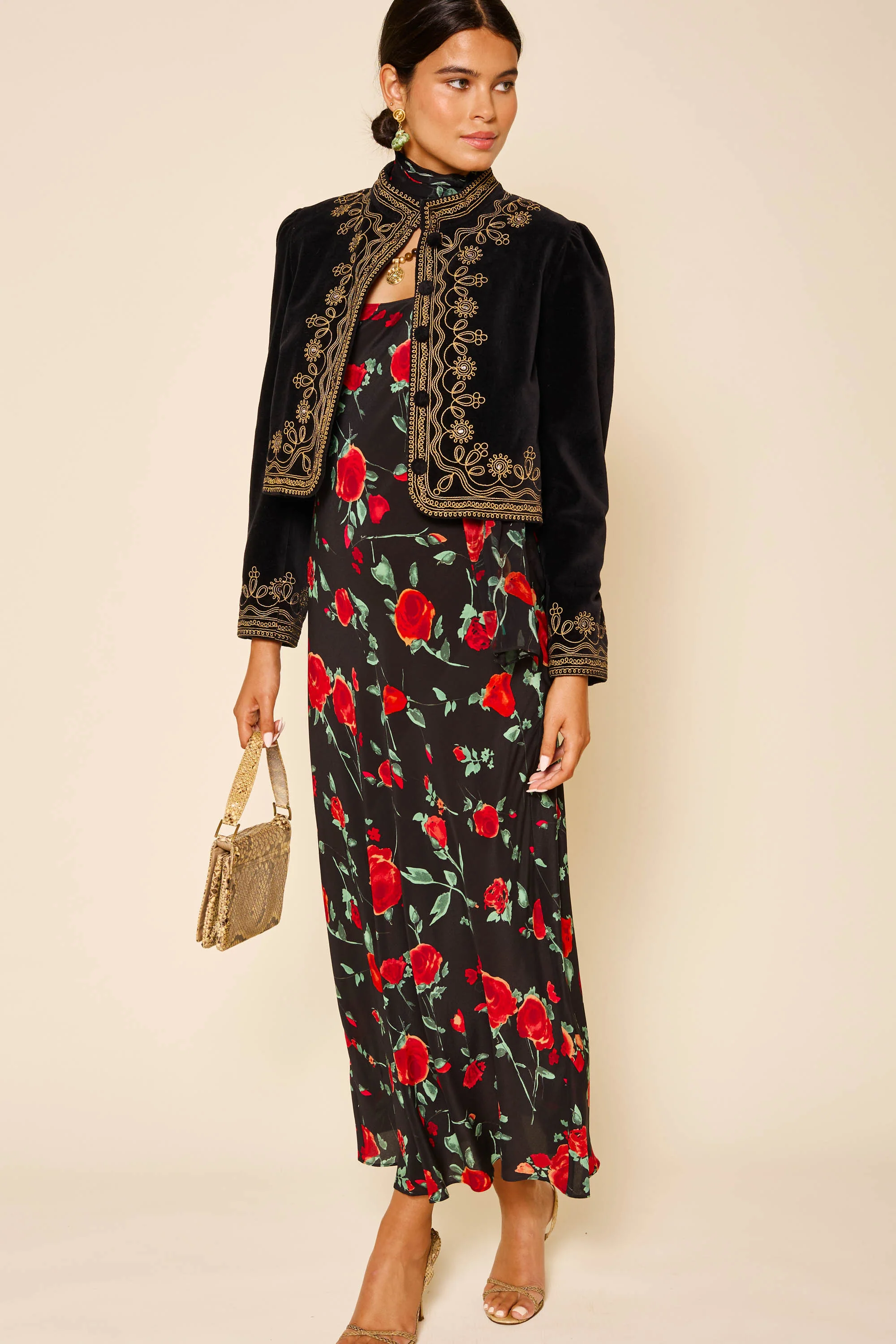 Bondi - Claudia Rose Black