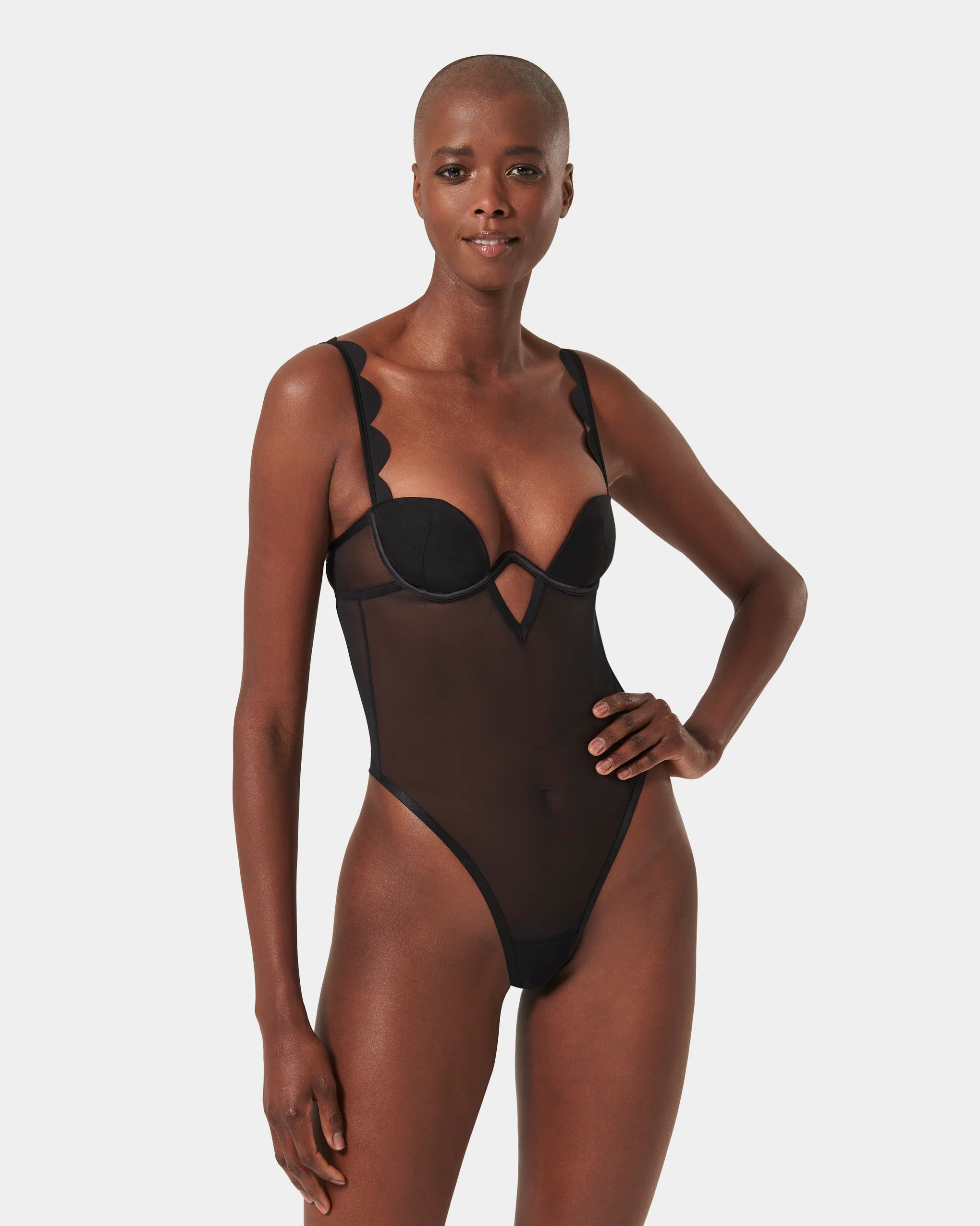 Jasmine Wired Body Black