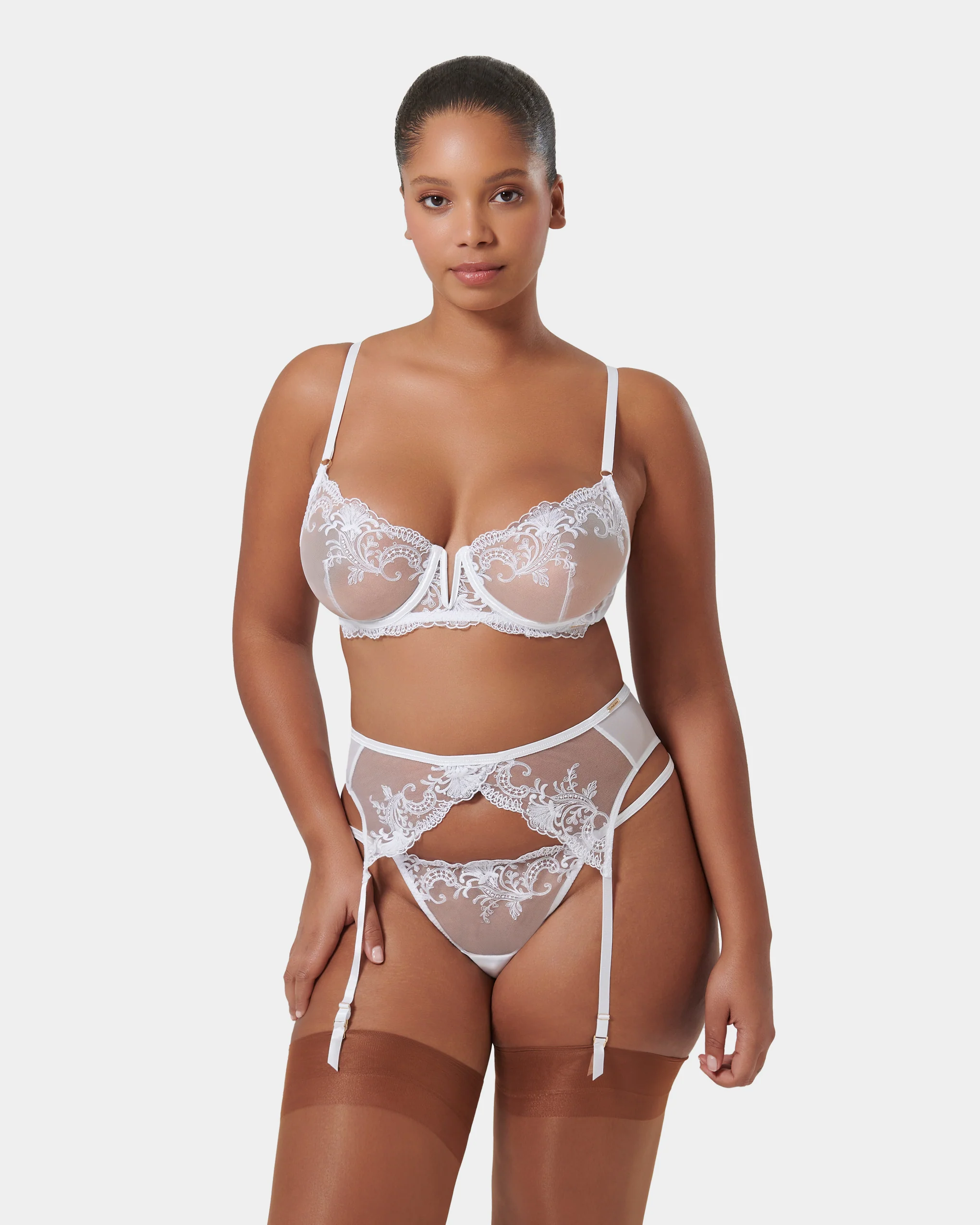 Marseille Suspender White