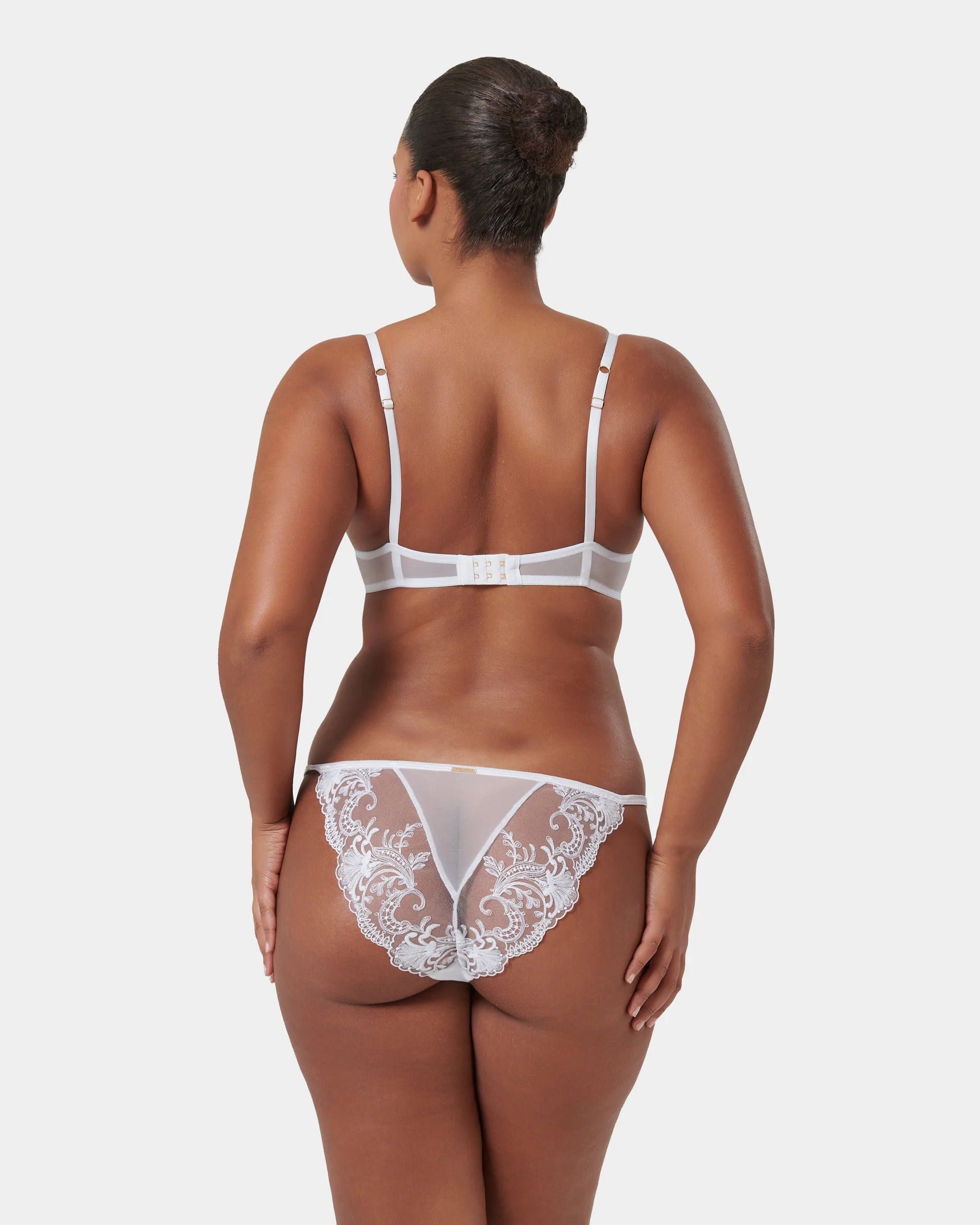 Marseille Brief White