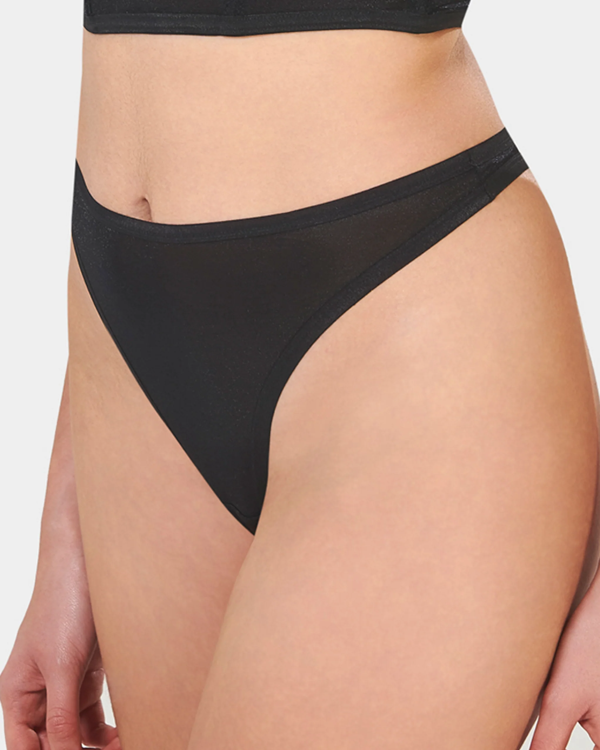 Thena High-Waist Thong Black