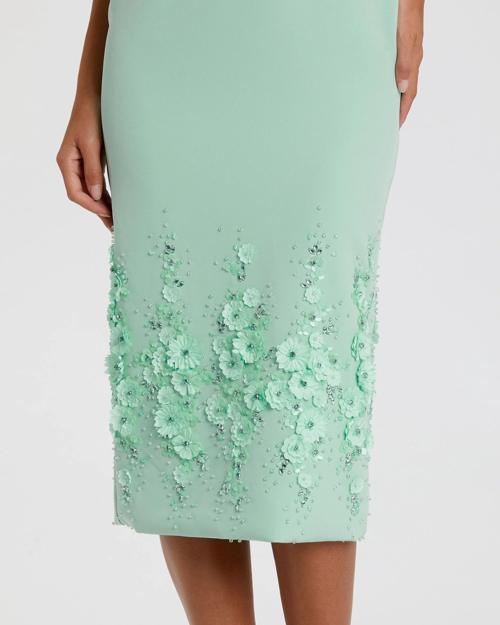 Green Crepe Sleeveless Midi Dress With Flower Beading