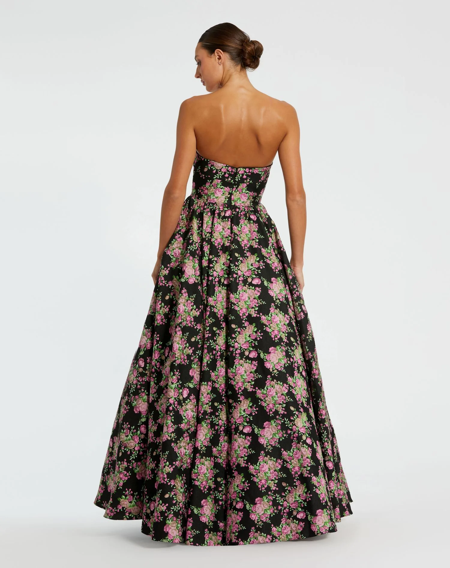 Black Strapless Sweetheart Brocade Floral A Line Gown