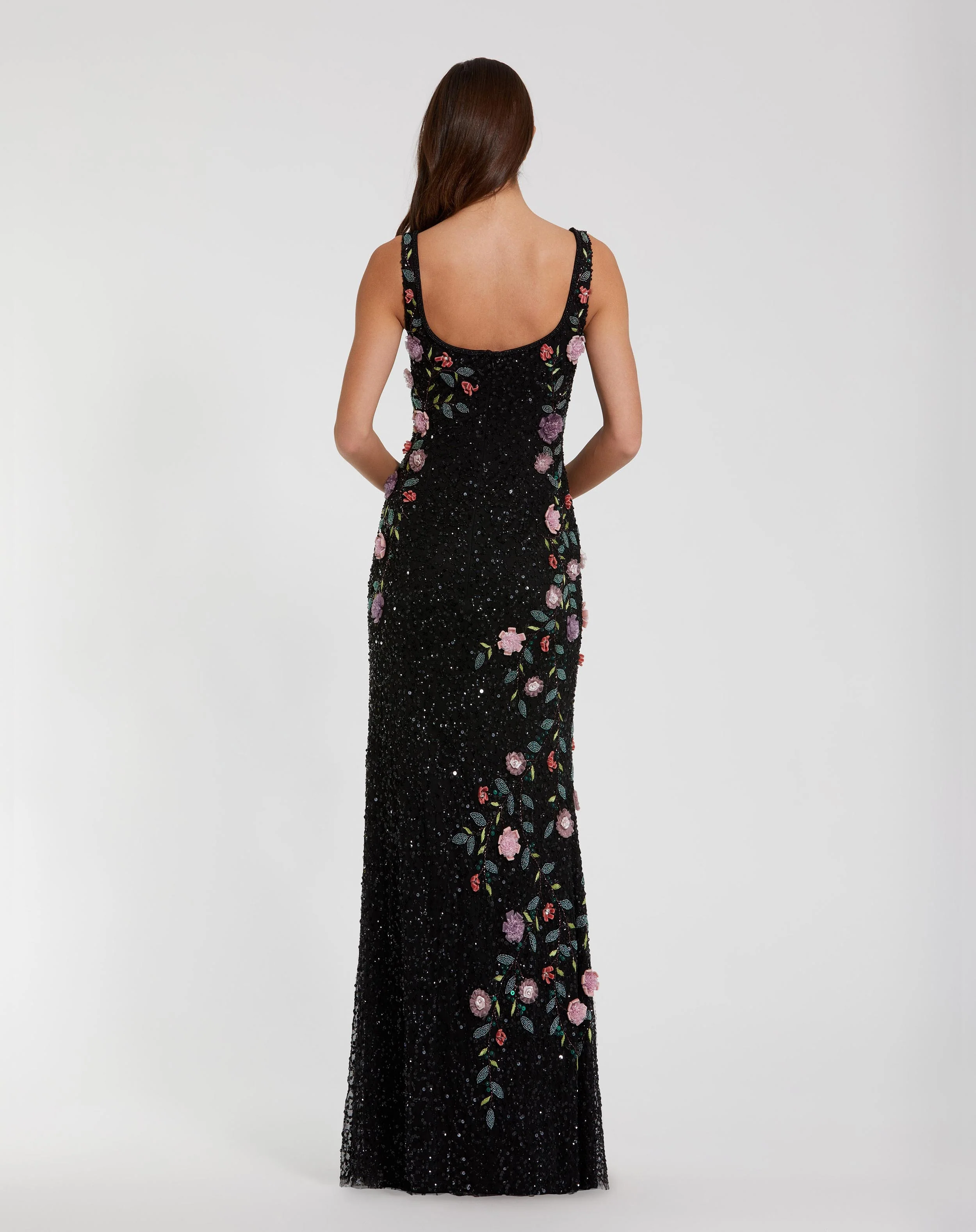 Black Floral Beaded Mesh Scoop Neck Sleeveless Gown
