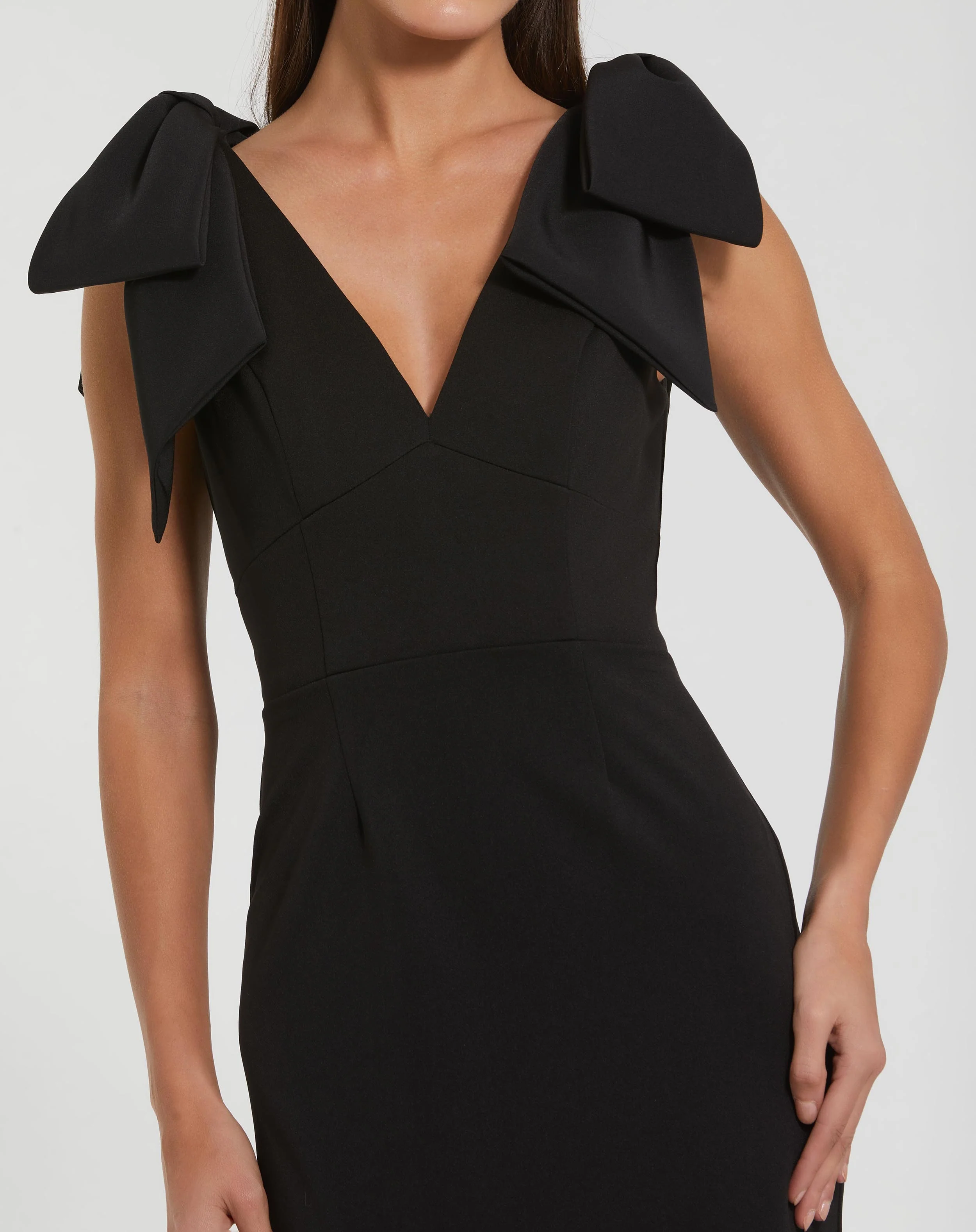 Black Bow Strap Crepe Fitted Midi Dress