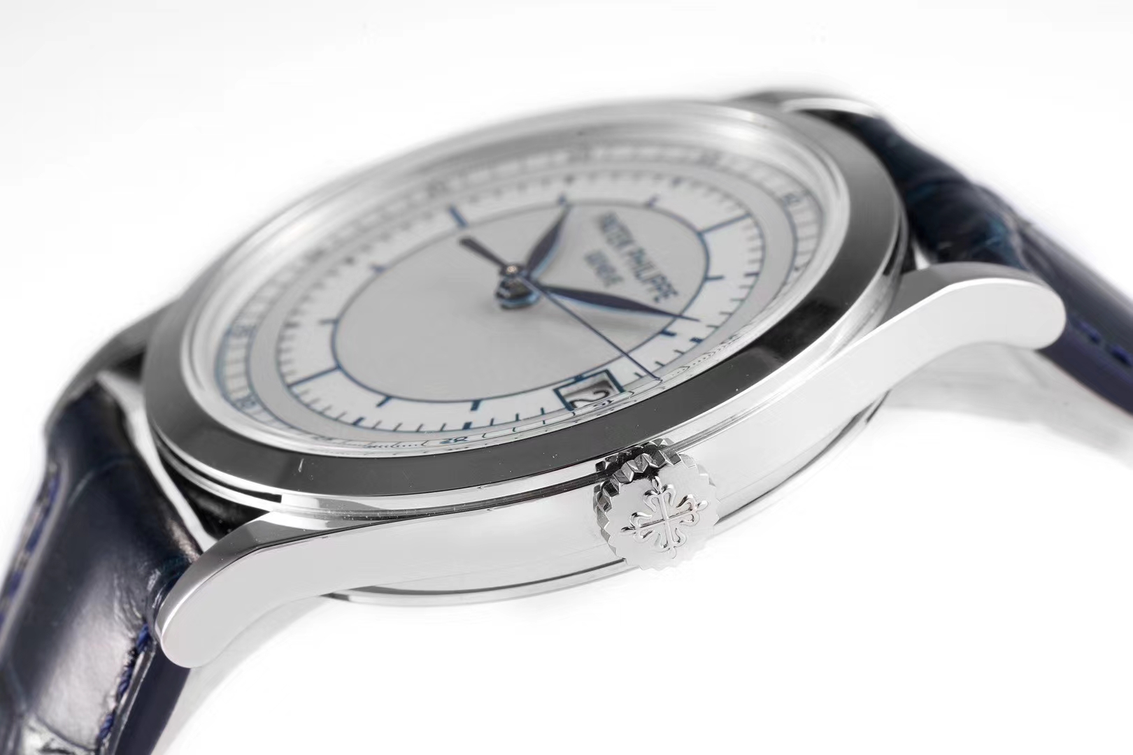 Patek Philippe Classic Watch Series - 5296V3 Edition!
