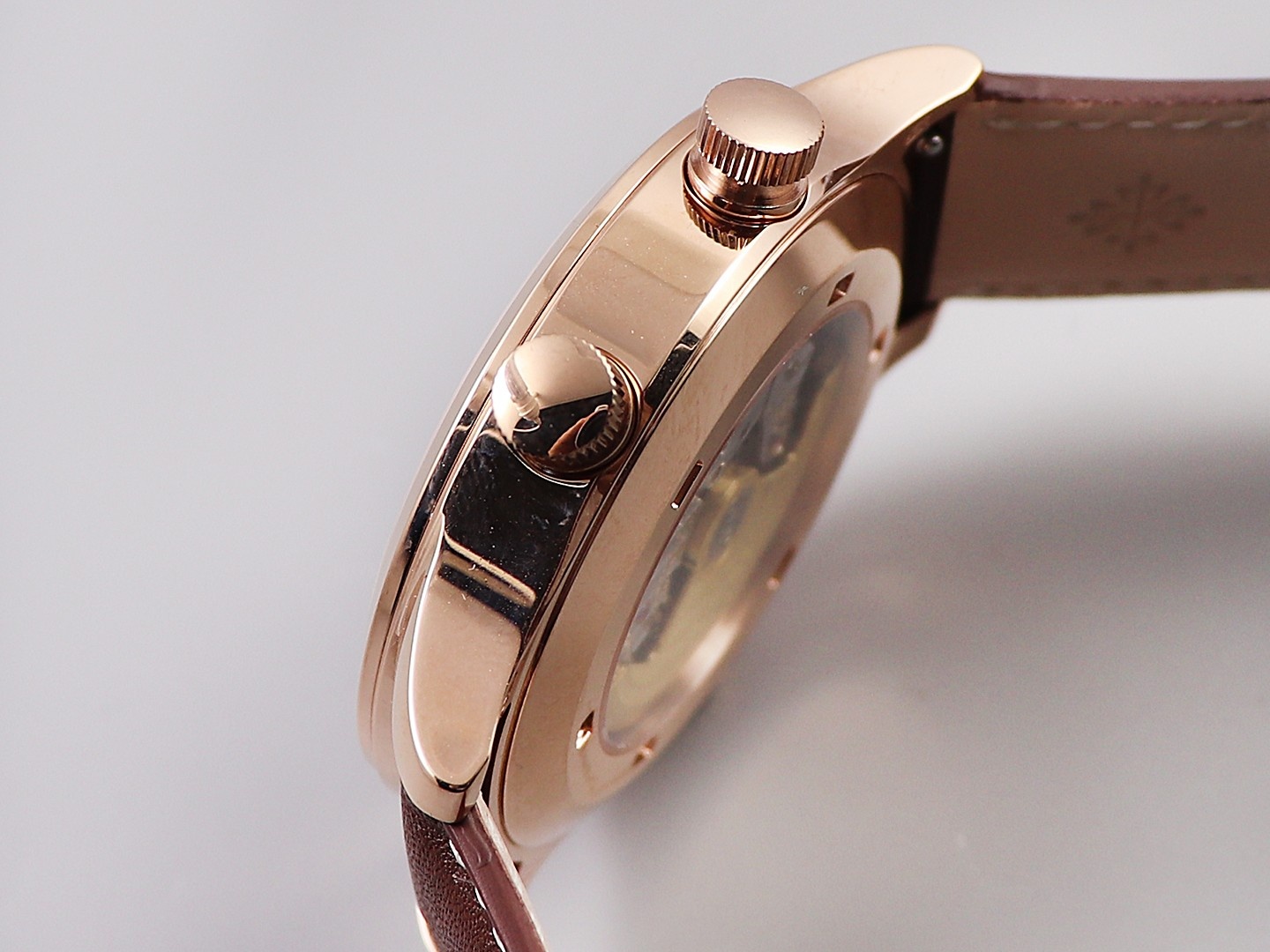 Patek Philippe time zone function ref.5524 Calatrava pilot travel time watch series