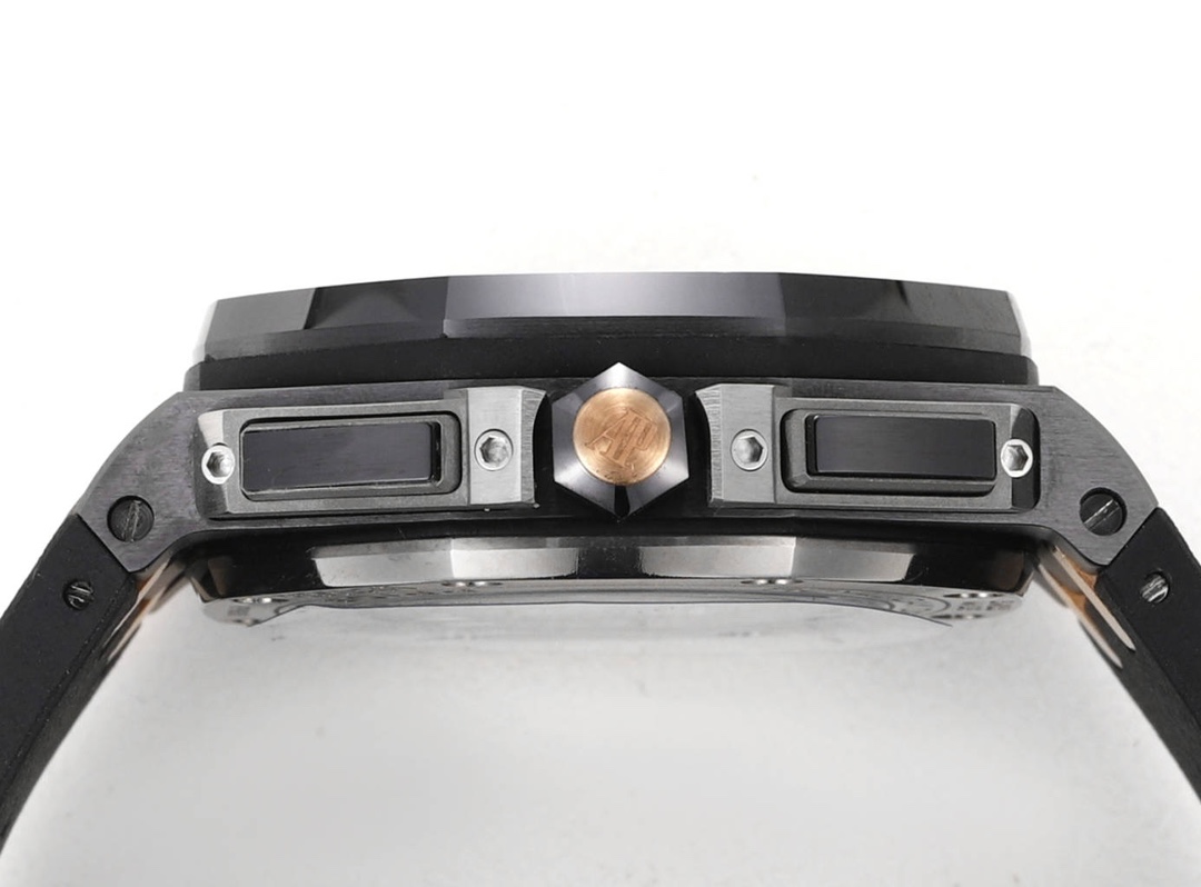 Audemars Piguet Royal Oak Offshore 26405CE.A056CA.01 series