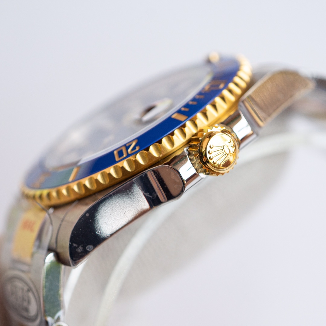 The bezel watch of Rolex Green Water Ghost 116610LV