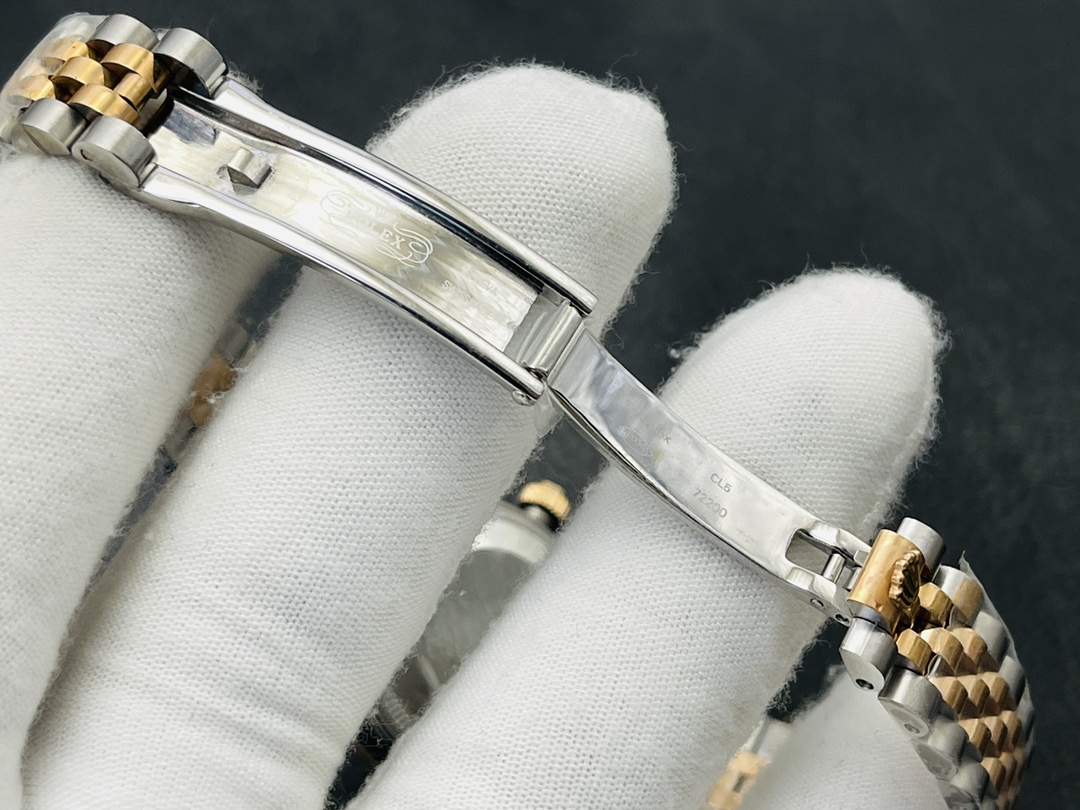 Rolex Datejust series (consistent with the original