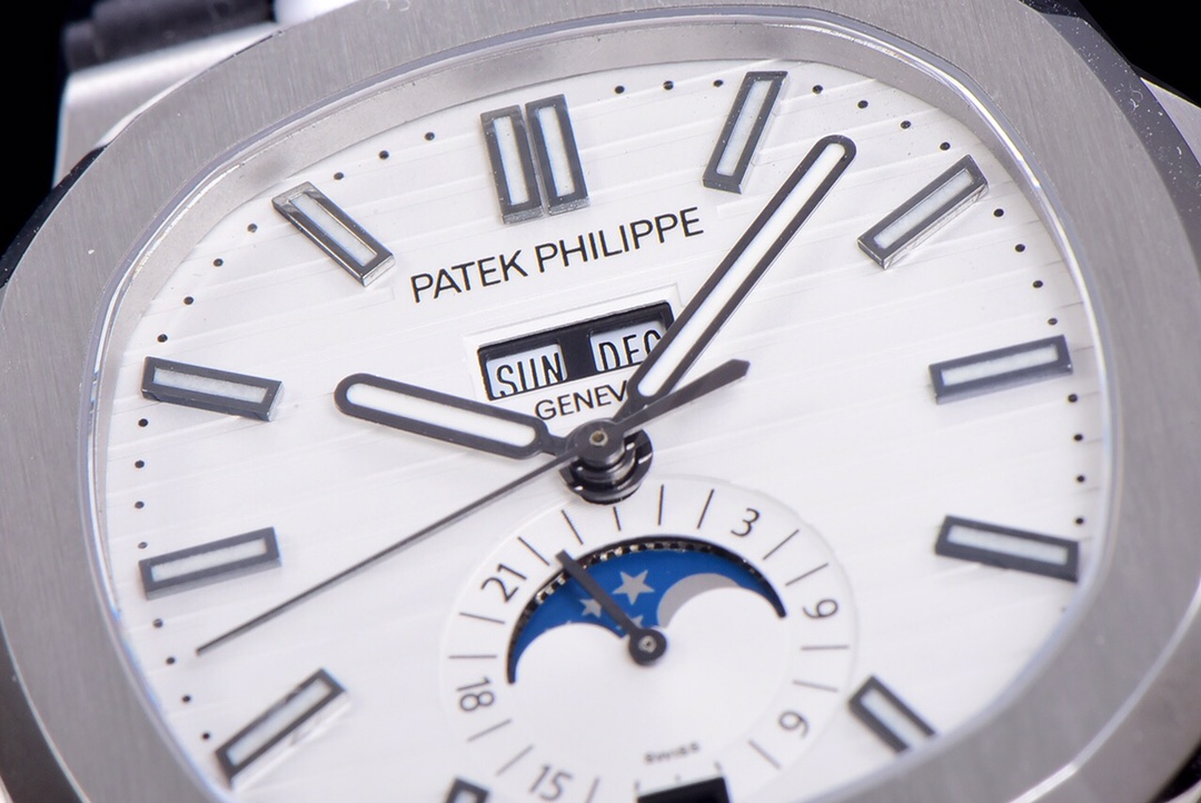 Patek Philippe 🔥Nautilus Annual Calendar Watch 5726 Series Top Version