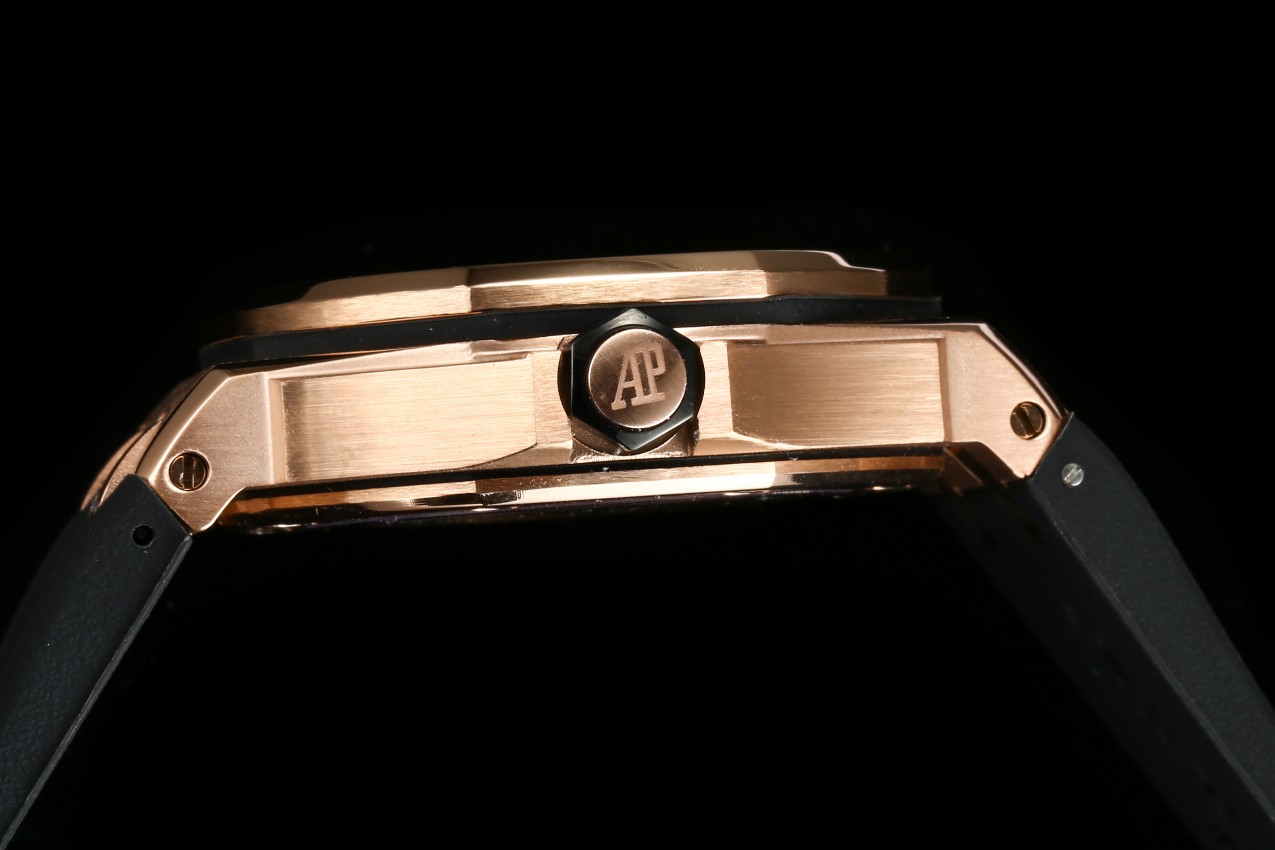 Audemars Piguet steel watch size 42MMX14.1MM!