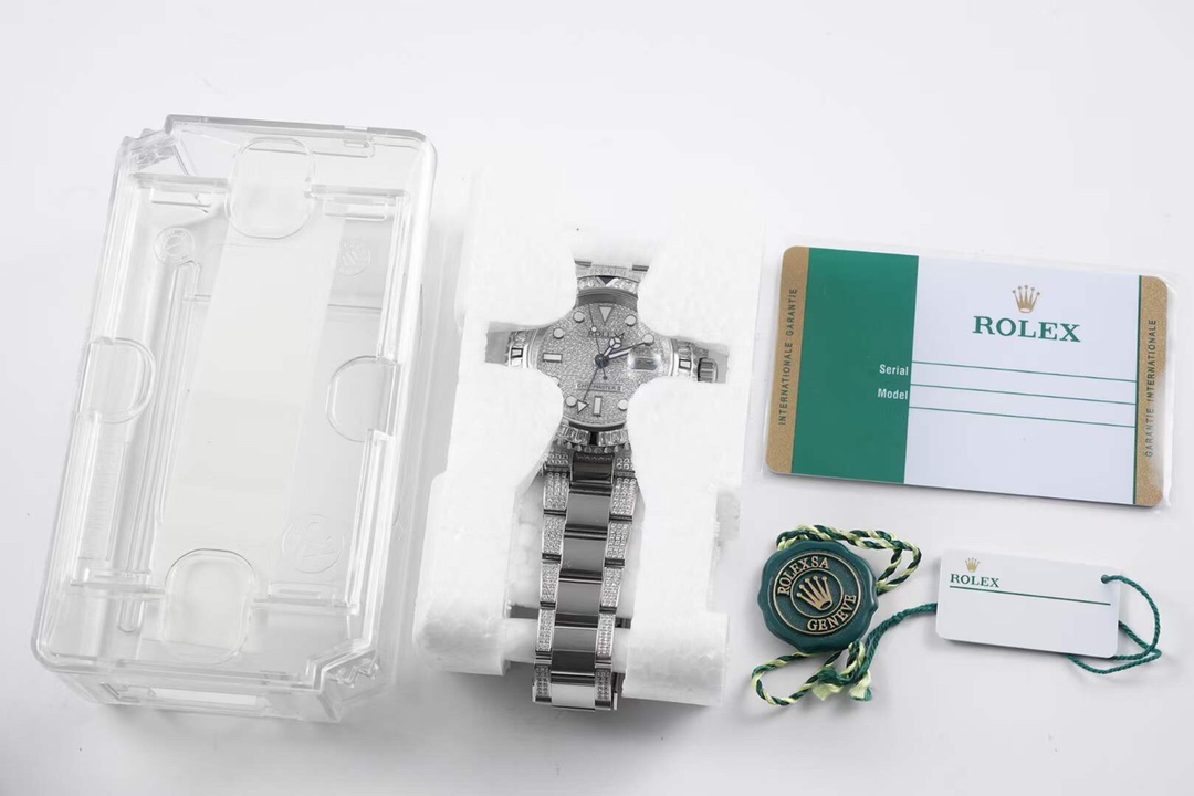 Rolex GMT-Master II Diamond Custom Edition 116768-SARU