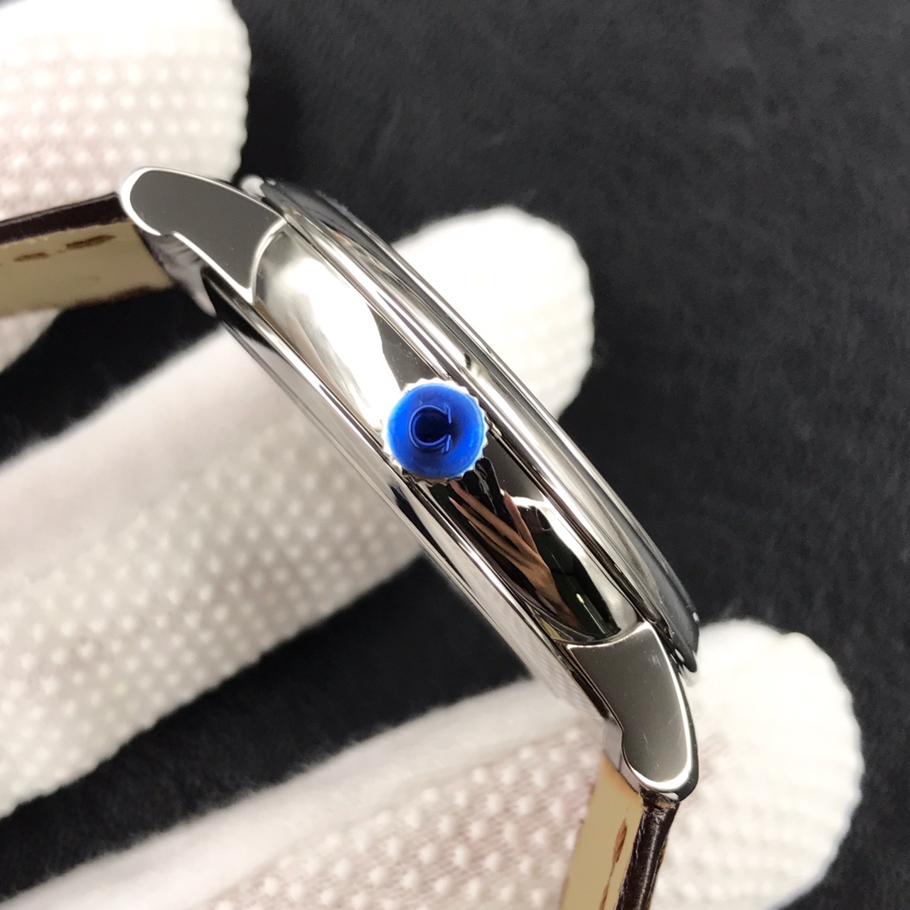 Omega’s new De Ville is a replica of the most powerful Omega De Ville watch