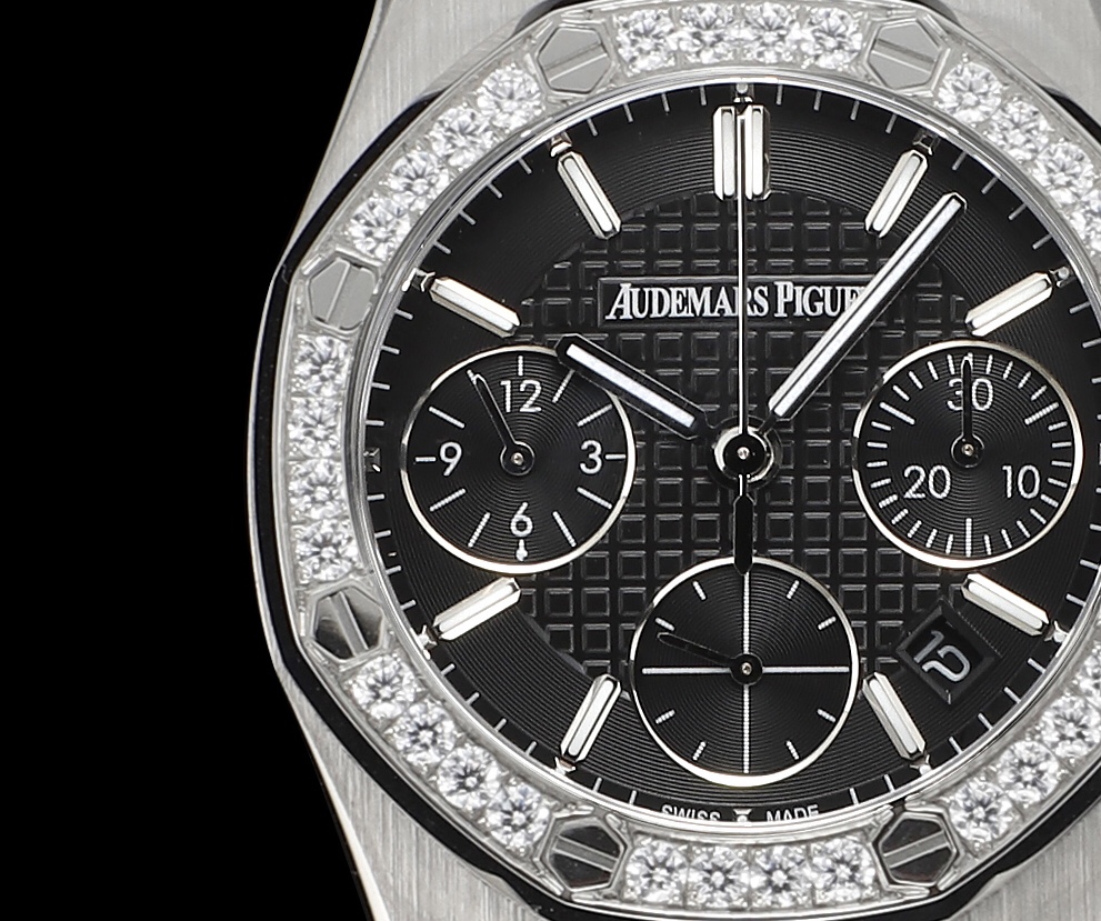 Audemars Piguet Royal Oak Women's Multifunctional Chronograph Mechanical Watch