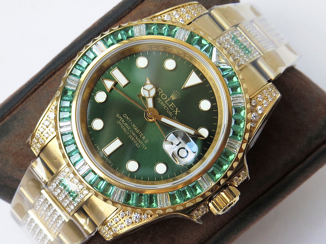 Rolex Greenwich II Custom Edition 116758 SA-78208 Diamond Pavé