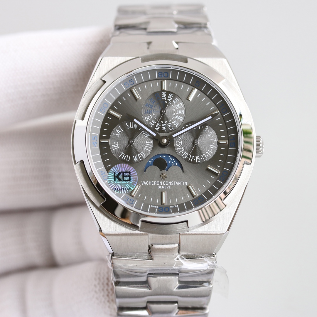 Vacheron Constantin's 4300V/120G-B102