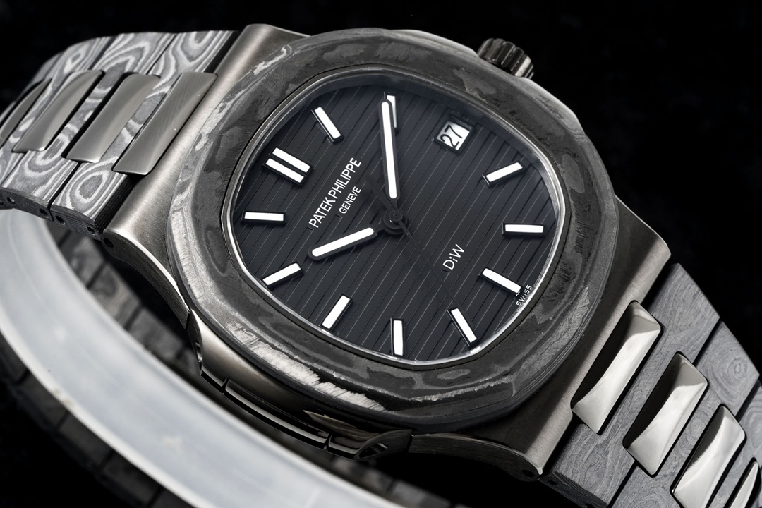 Patek Nautilus 5711 Pattek co-branded Tiffany global limited edition!