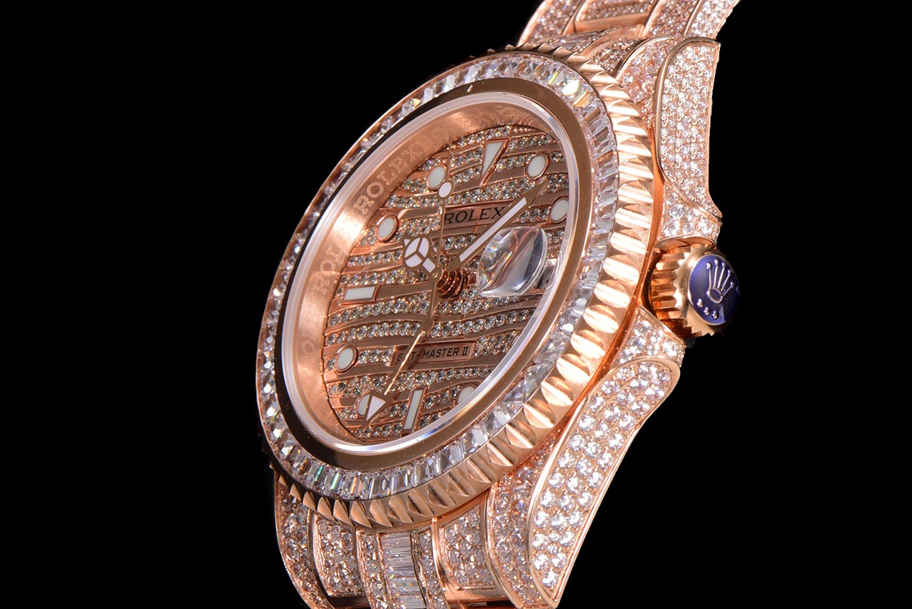 Rolex Greenwich II with pavé diamonds——ROLEX116769TBR-74779B