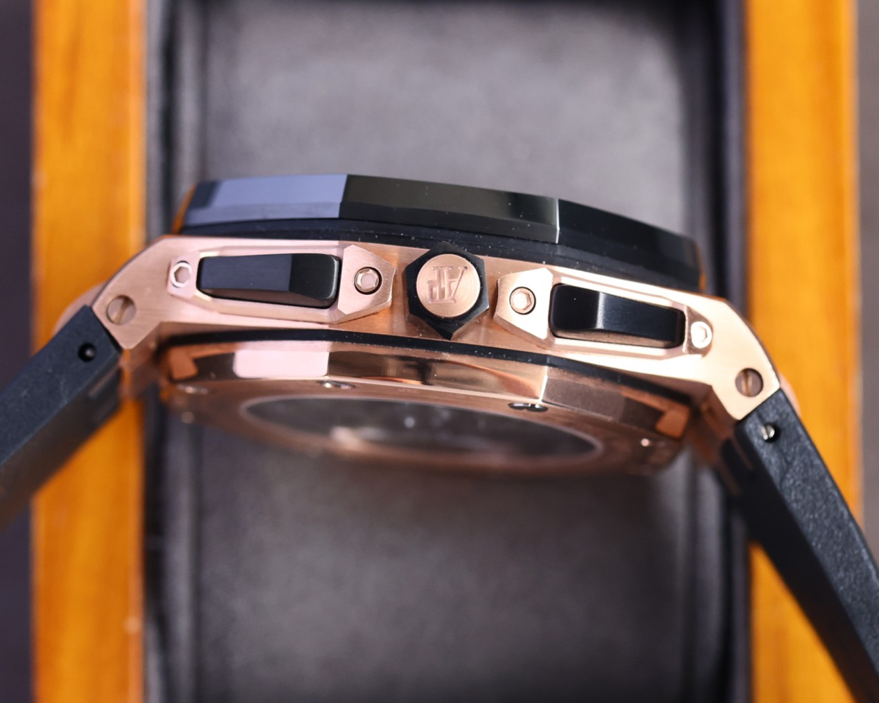 Audemars Piguet Royal Oak Offshore Limited Multi-Function Chronograph Mechanical Watch