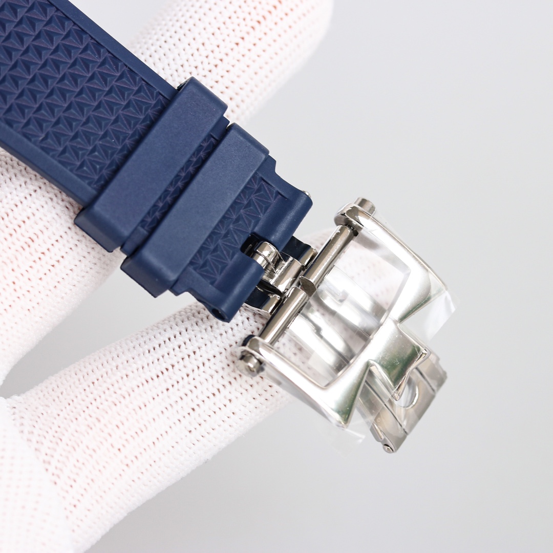 The Vacheron Constantin Overseas watch