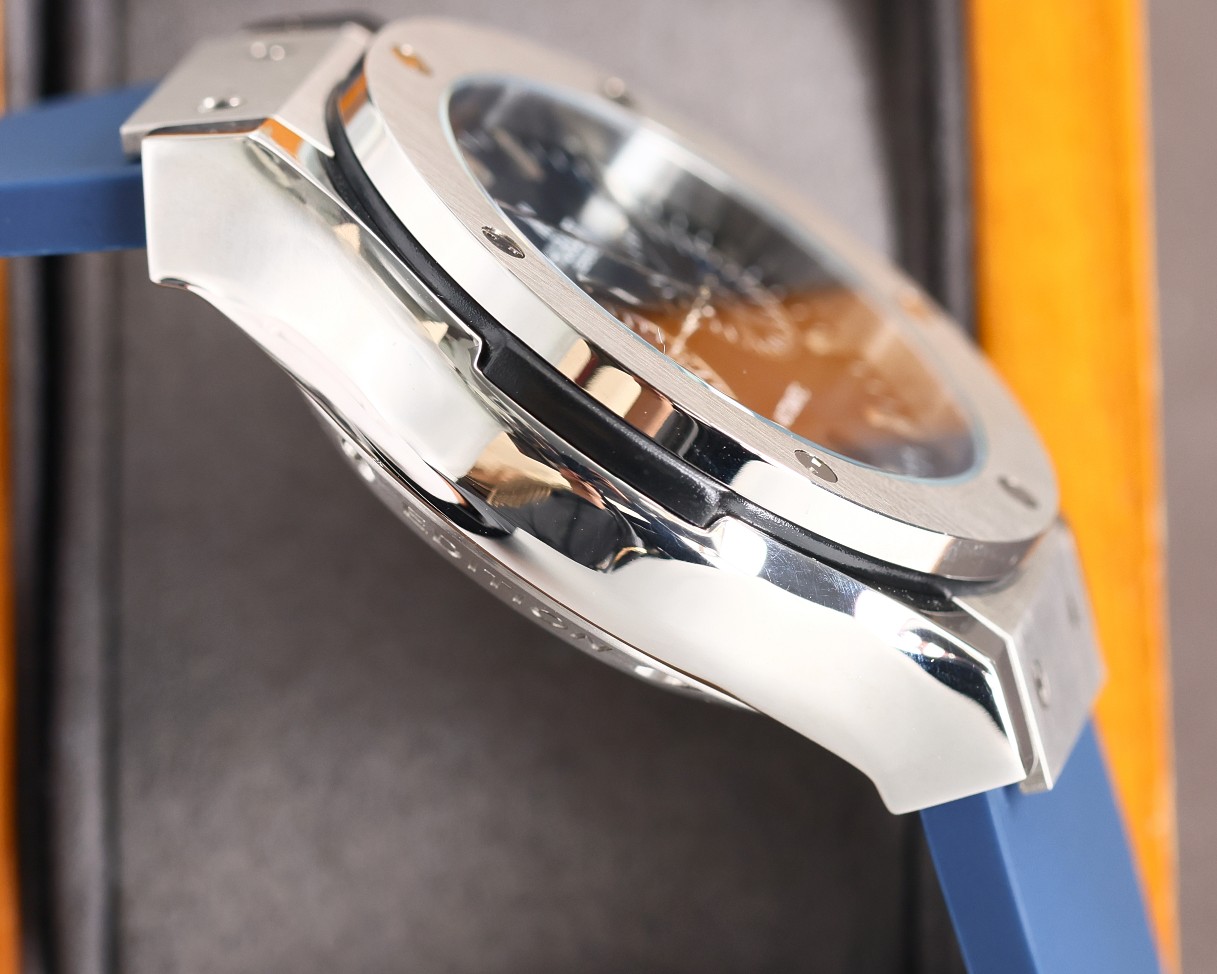 HUBLOT BIG BANG soul series MECA-10 16820 watch