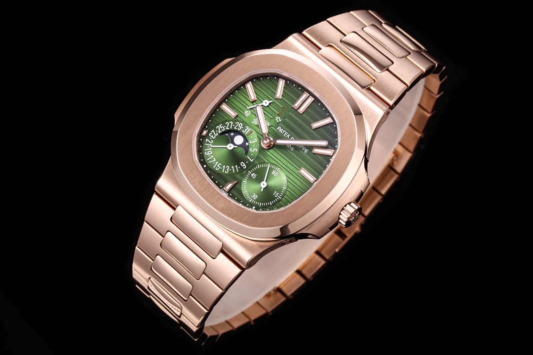 Patek Philippe 5712GR 