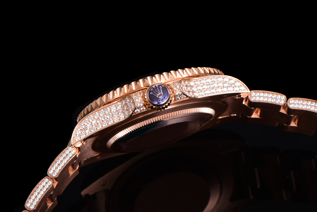 Rolex Greenwich II with pavé diamonds——ROLEX116769TBR-74779B