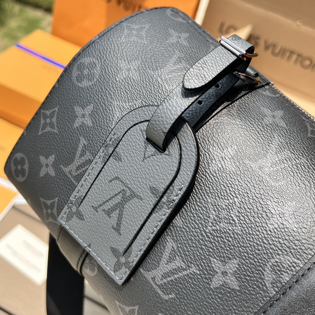 LV164375 men's bag