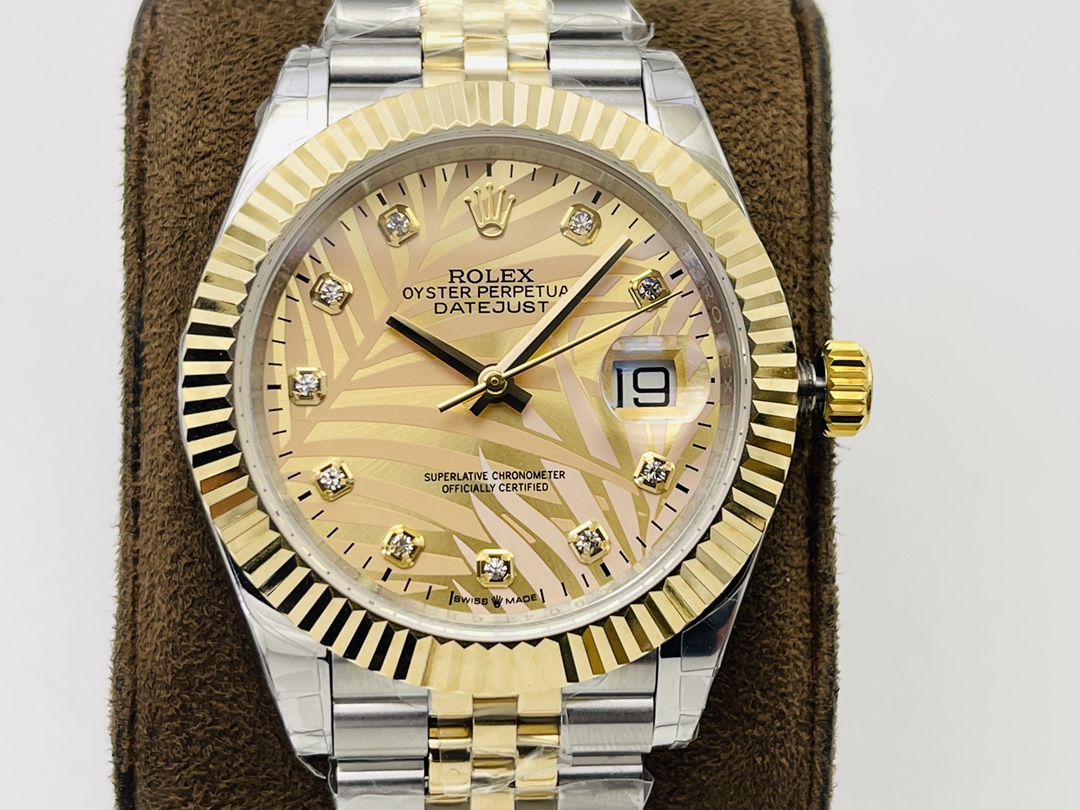 Rolex Datejust series (consistent with the original