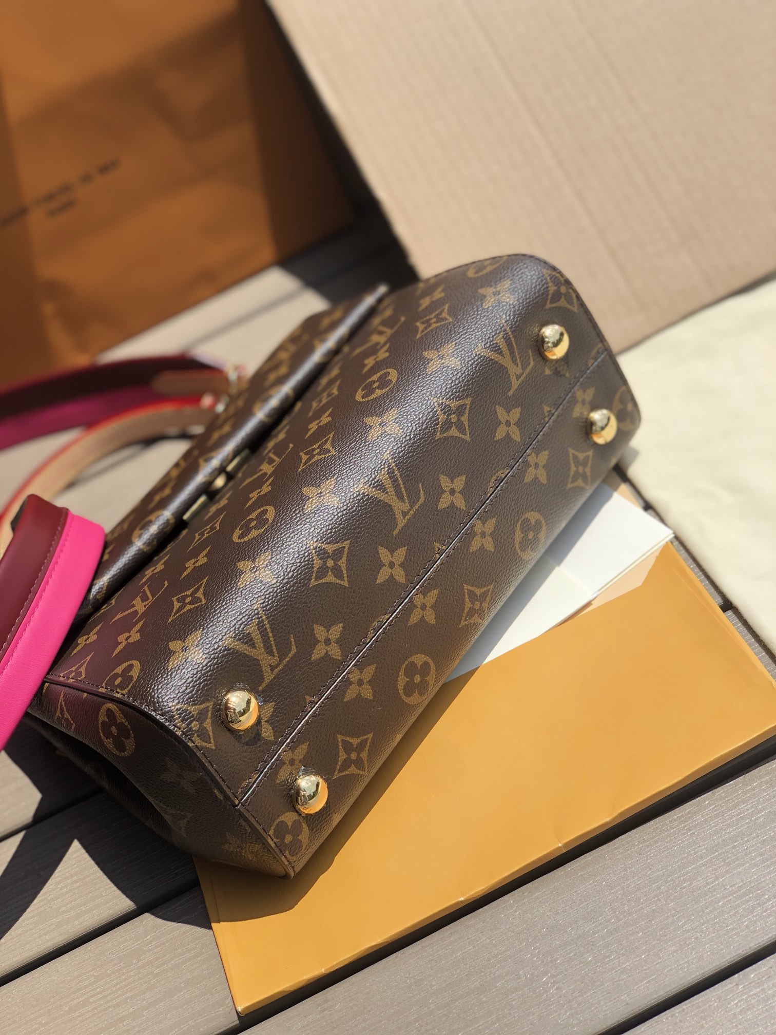 LV164597 bag