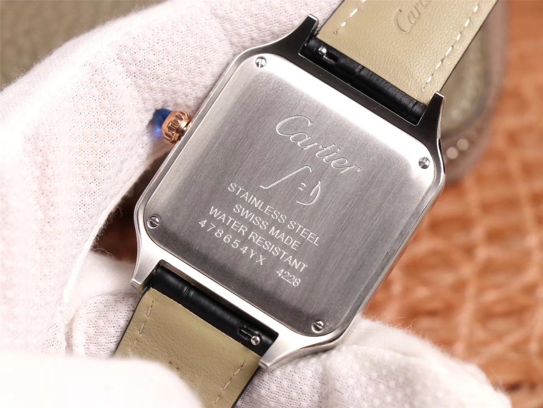 Cartier Santos' latest SANTOS-DUMONT couple series watch