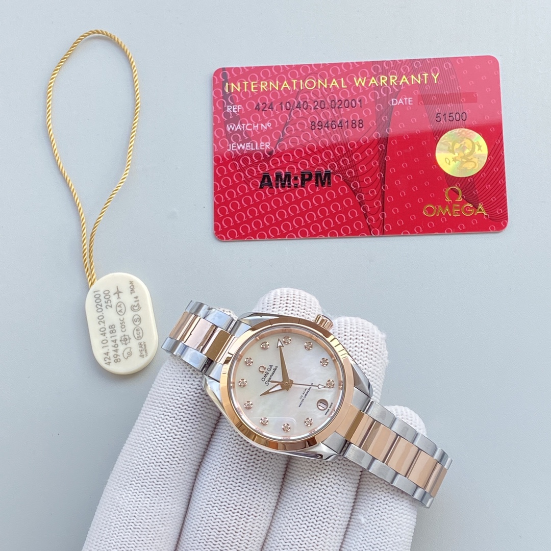 The Omega Seamaster series has a diameter of 34mm