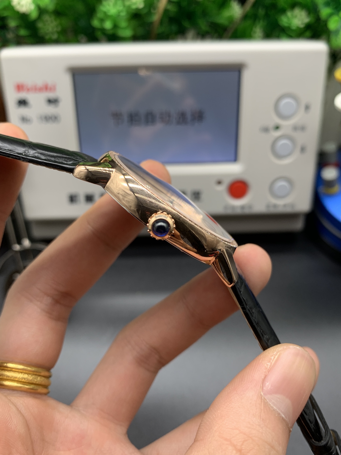 Cartier RONDE DE CARTIER London series WSRN0021 and W6700155