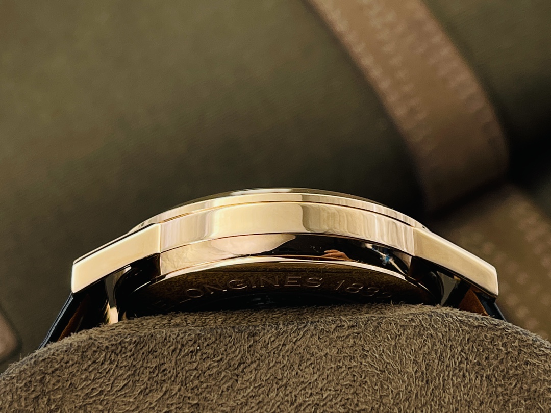 Lon, Gines classic watchmaking traditional series 1832 model: L4.825.4.92.2