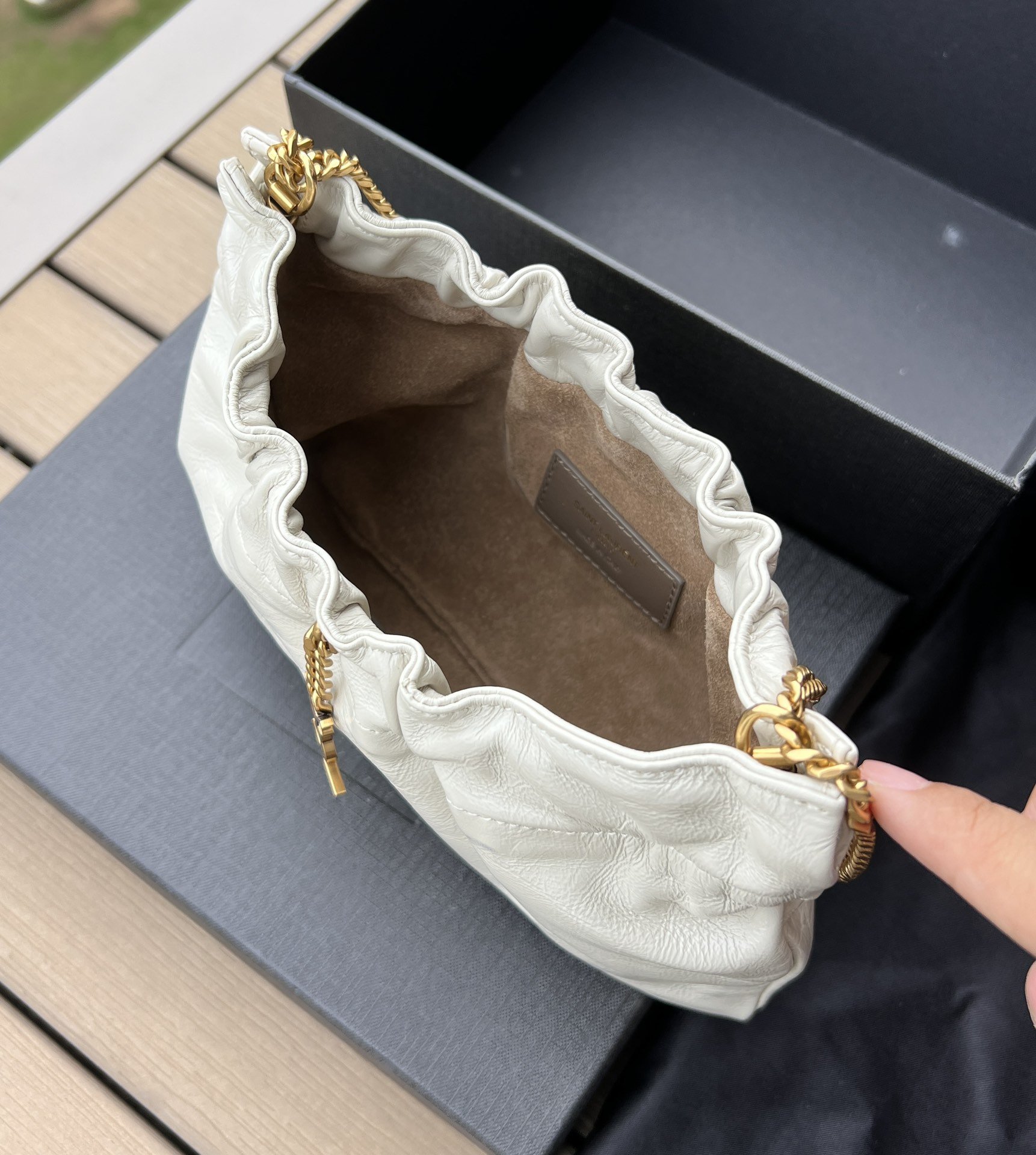 Saint Laurent: 170480