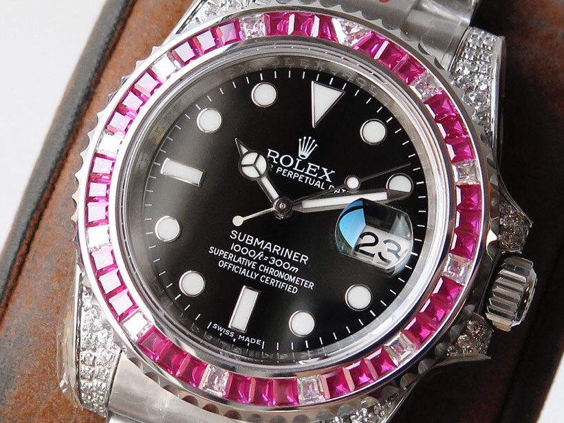 Rolex GMT-Master II Diamond Custom Edition 116765-SARU