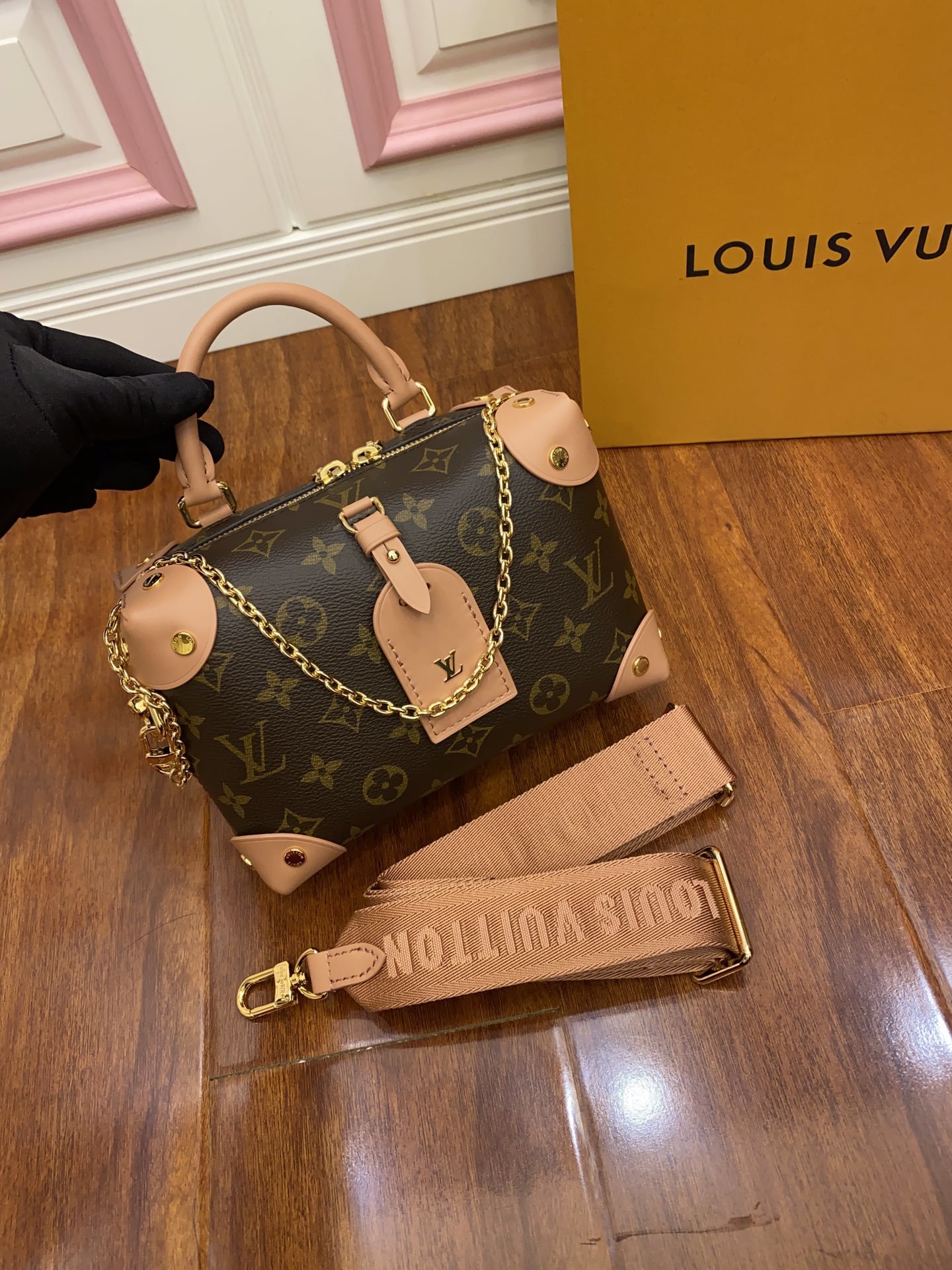 LV M45571 M45531 bag